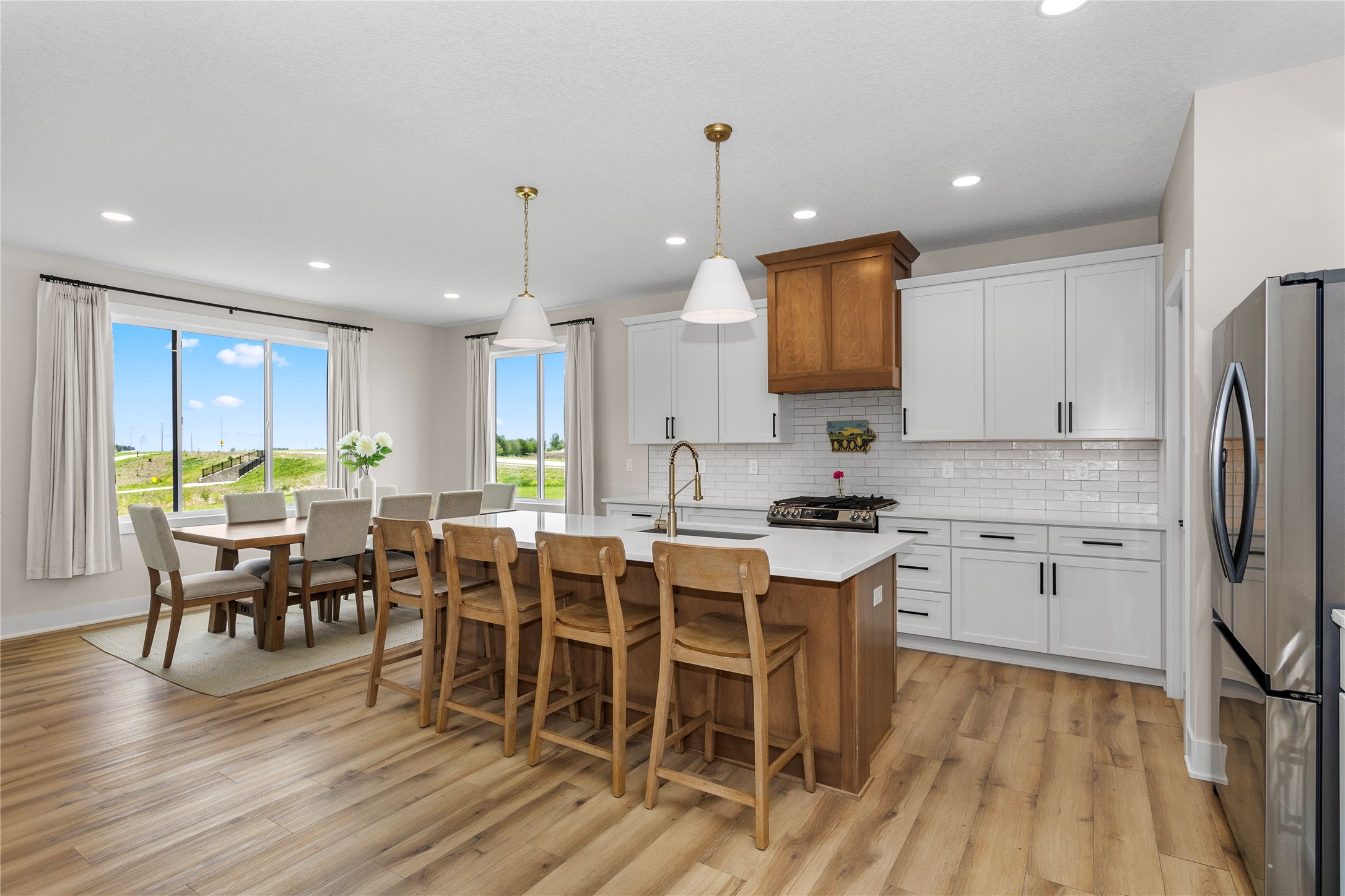 1540 NW Bull Run Court
