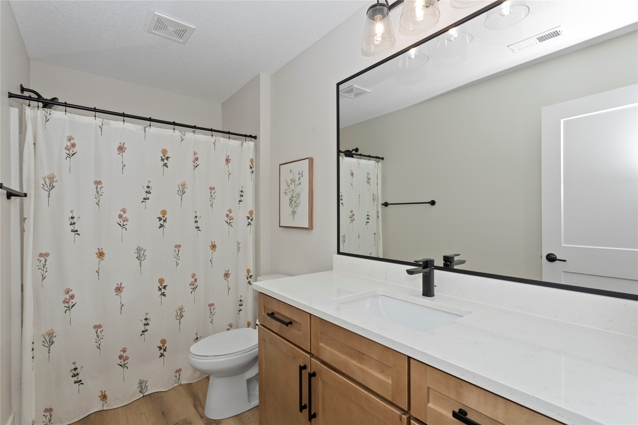 1540 NW Bull Run Court