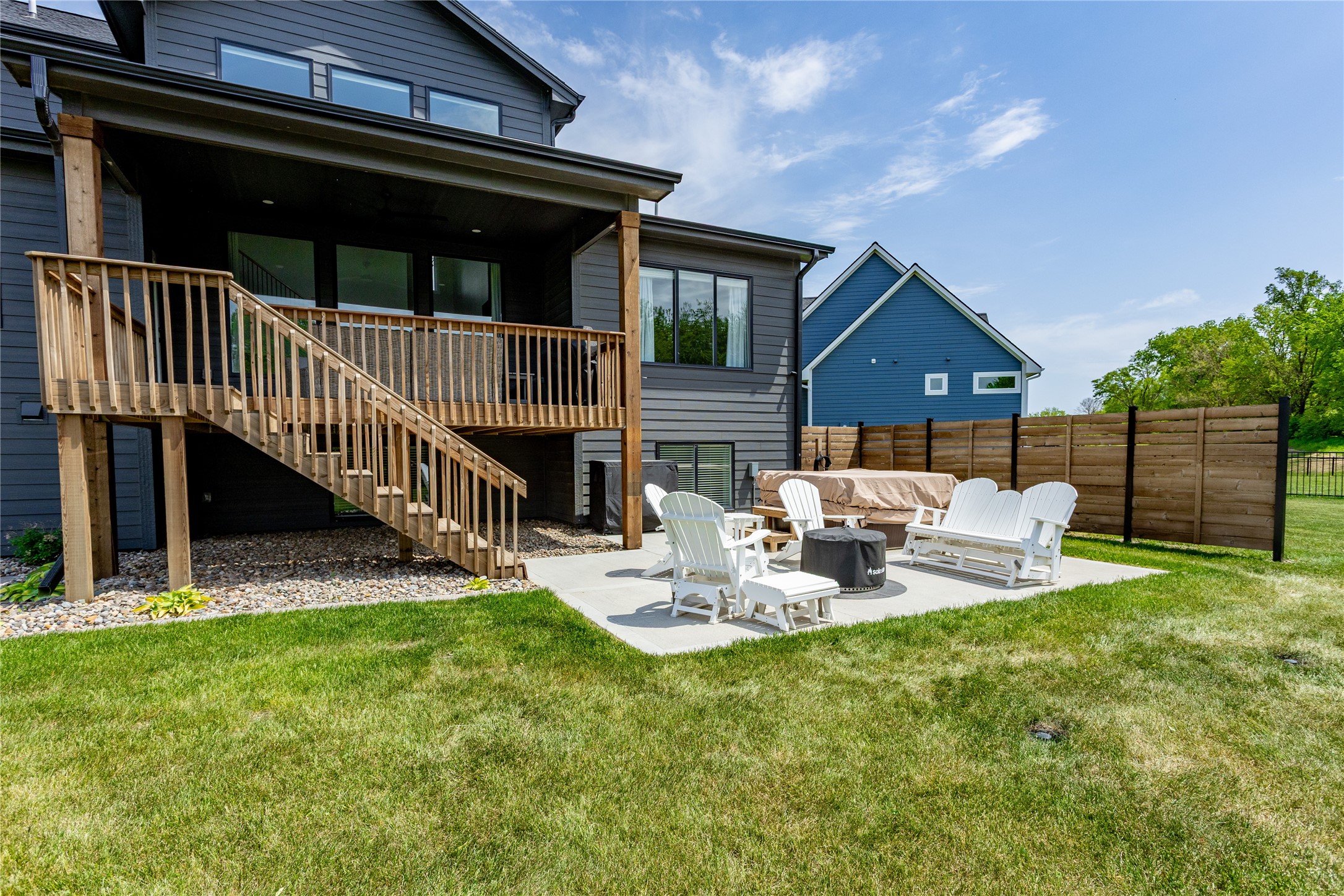 1540 NW Bull Run Court