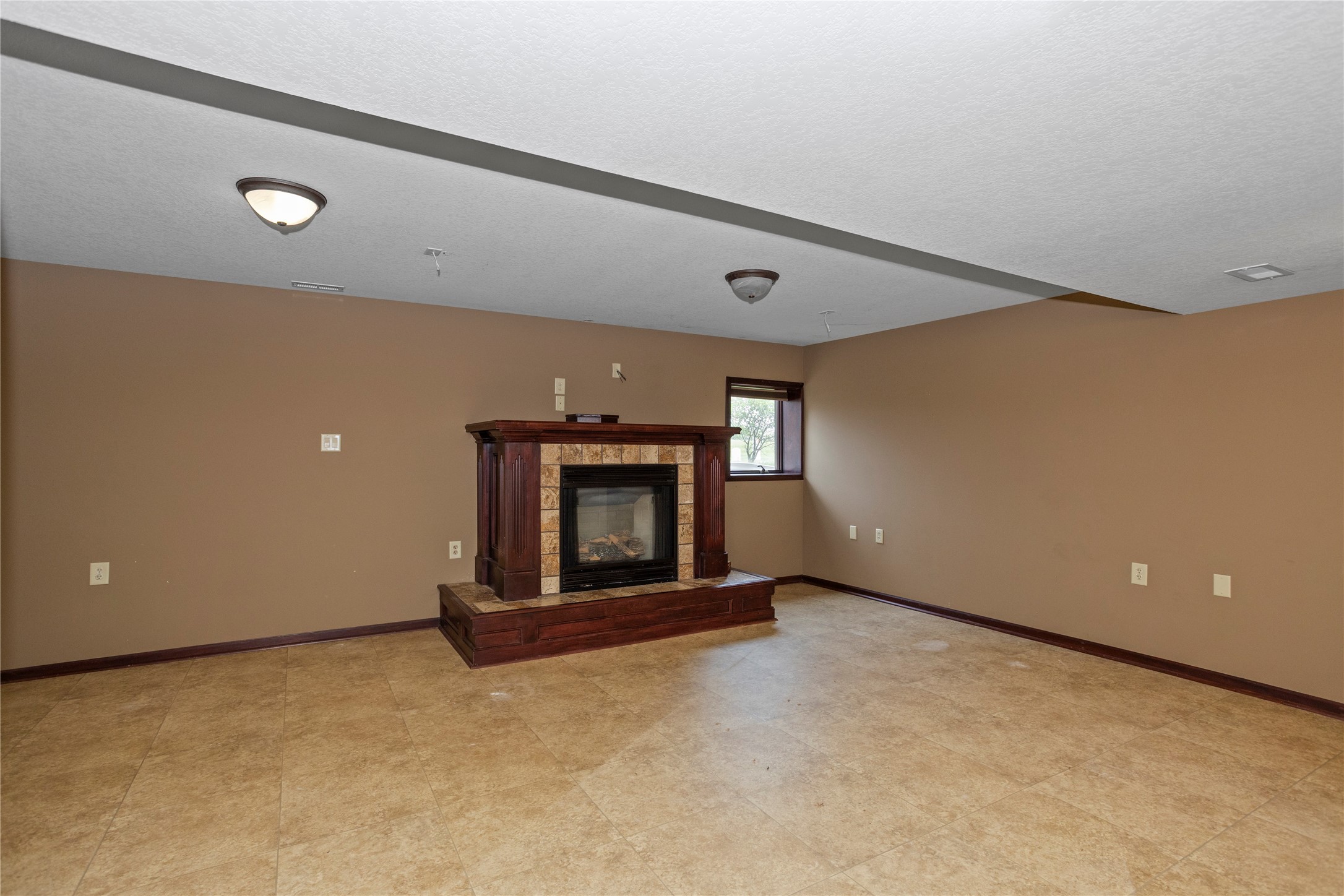 908 SE Trail Ridge Road