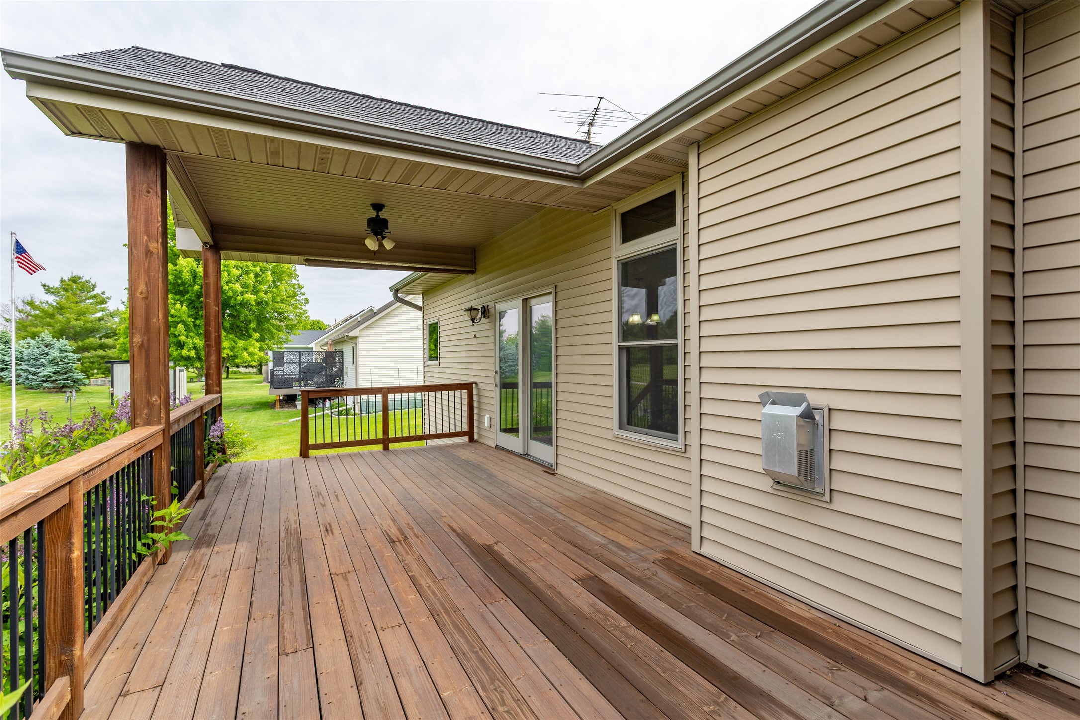 908 SE Trail Ridge Road