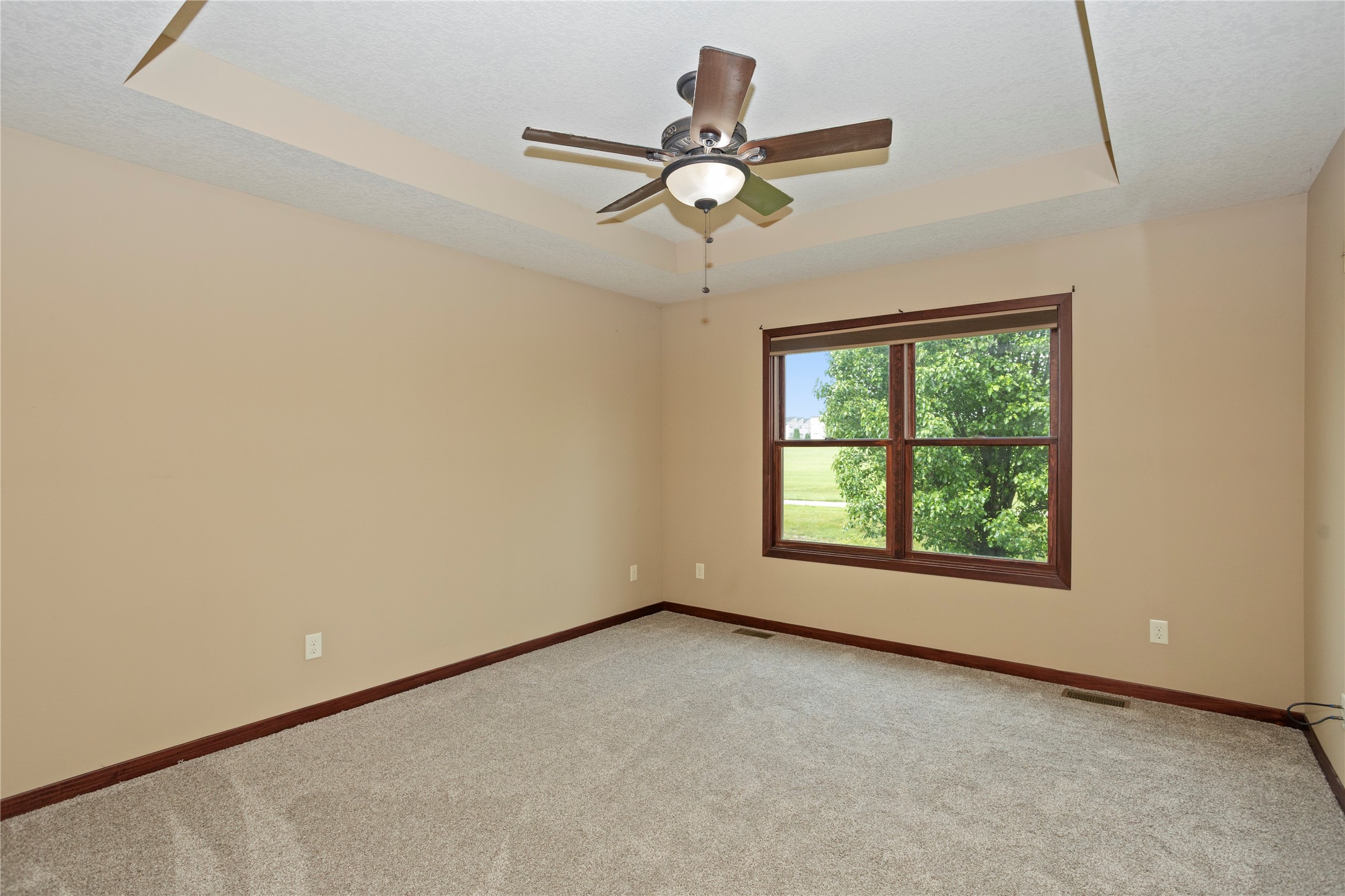 908 SE Trail Ridge Road