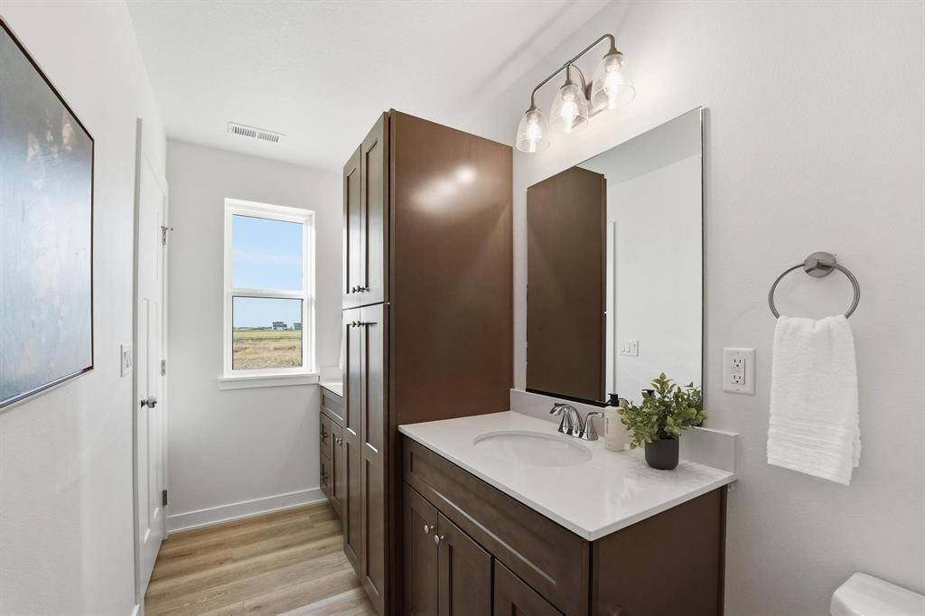 1363 Meadow Rose Place