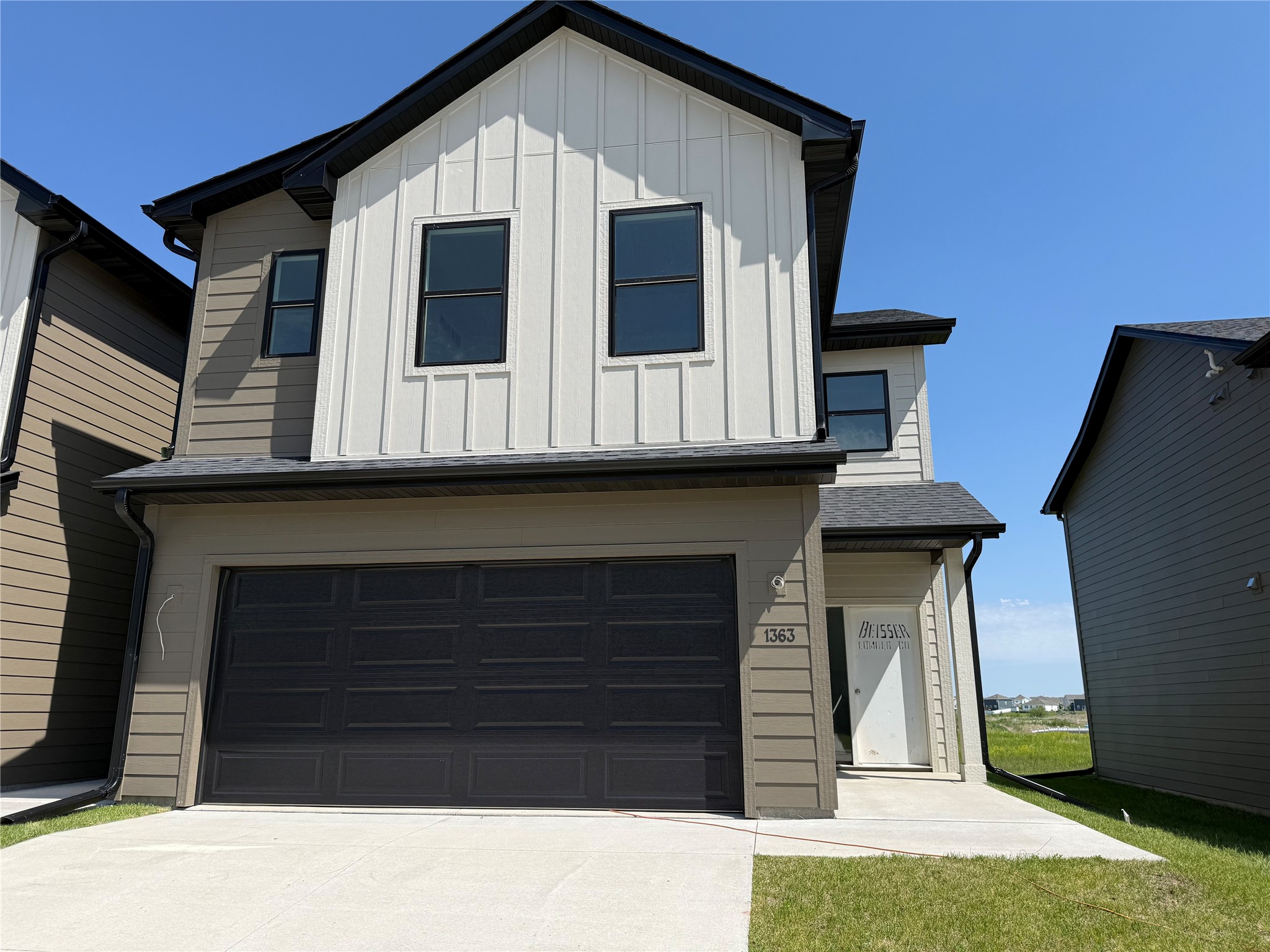1363 Meadow Rose Place