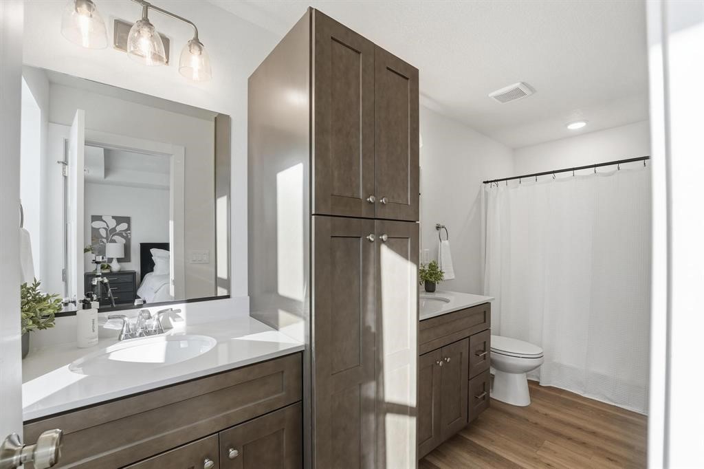 1363 Meadow Rose Place