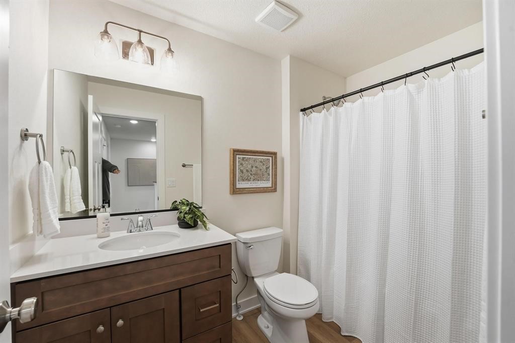 1363 Meadow Rose Place