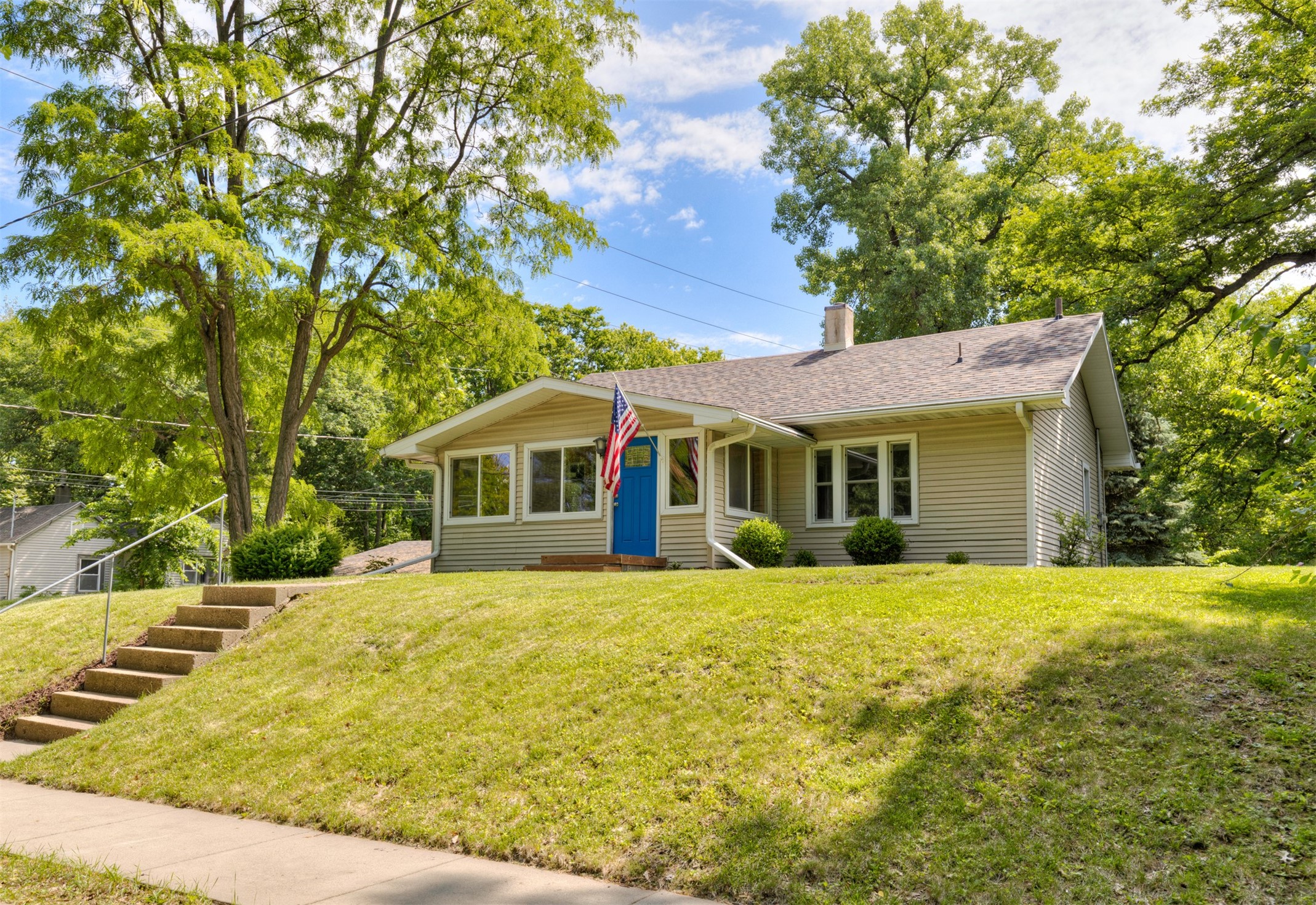 1825 24th Drive