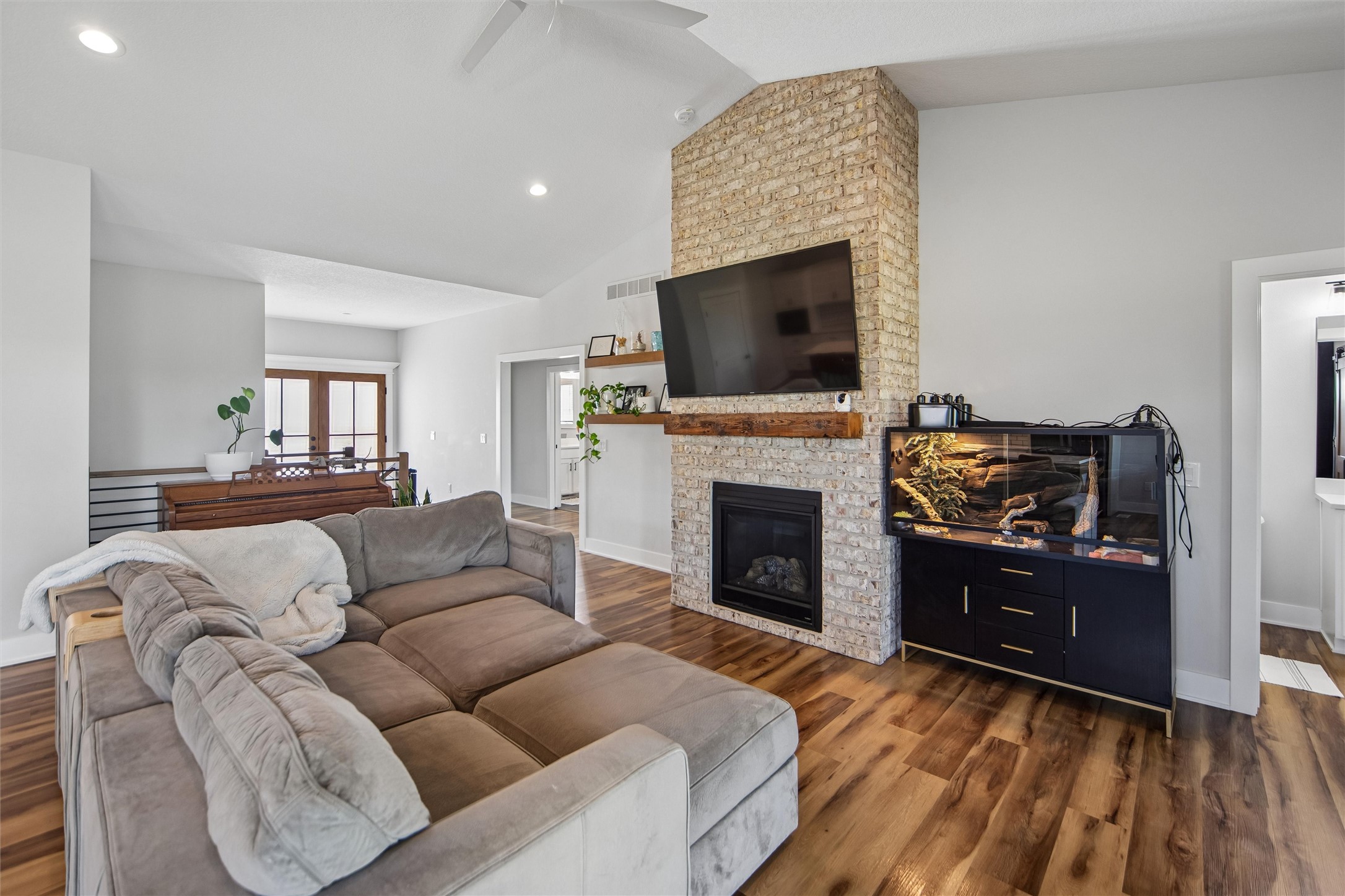 855 Augusta Court
