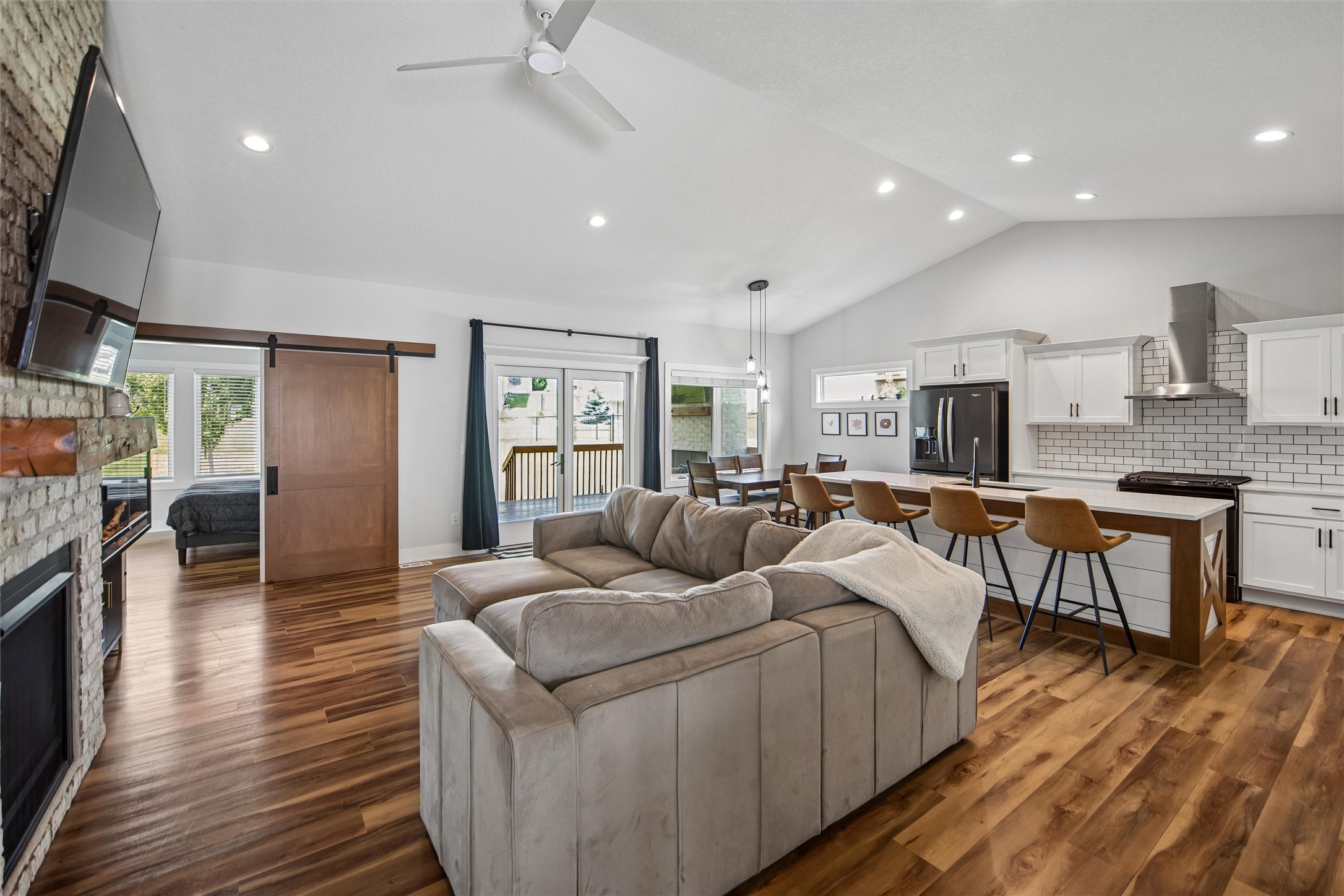 855 Augusta Court