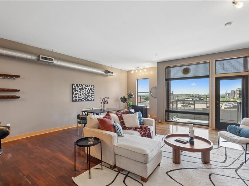 119 4th Street 403