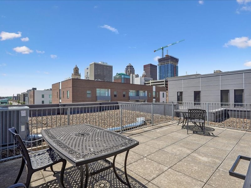 119 4th Street 403