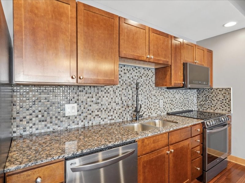 119 4th Street 403