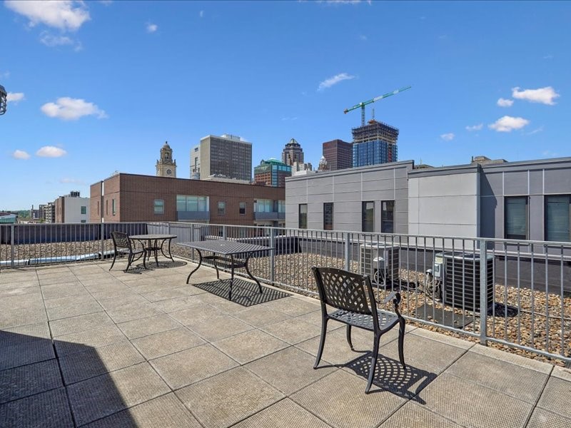 119 4th Street 403