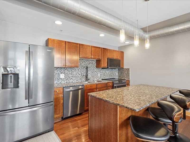 119 4th Street 403
