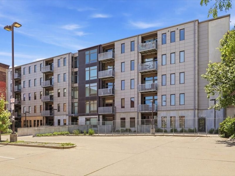 119 4th Street 403