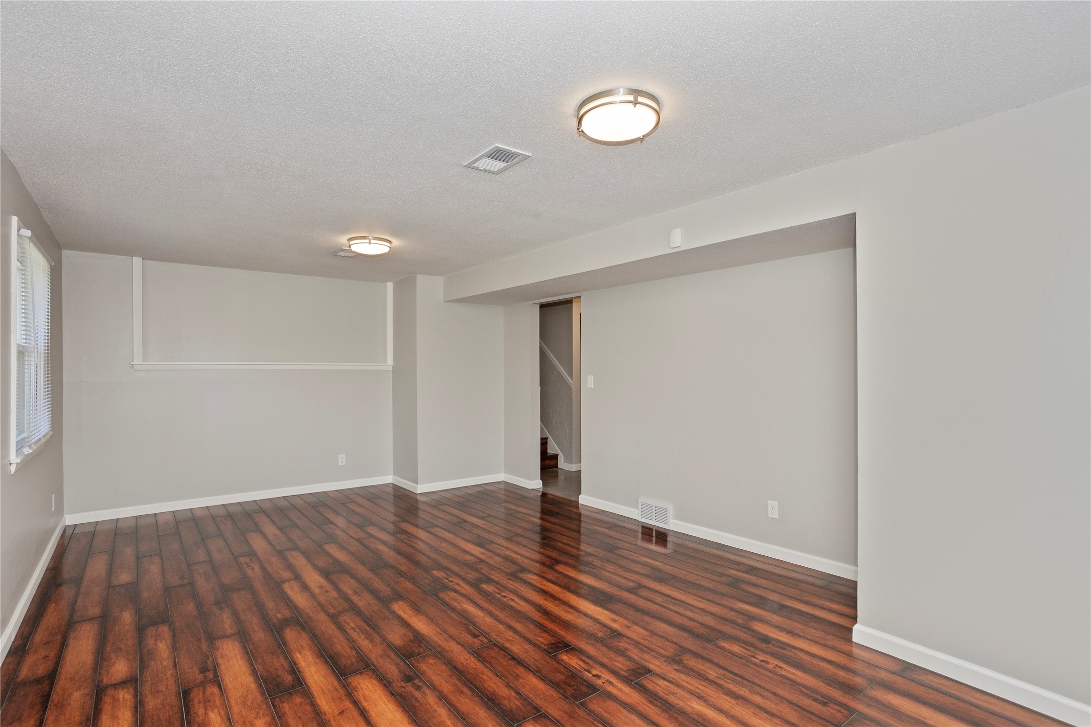 5107 SW 16th Place