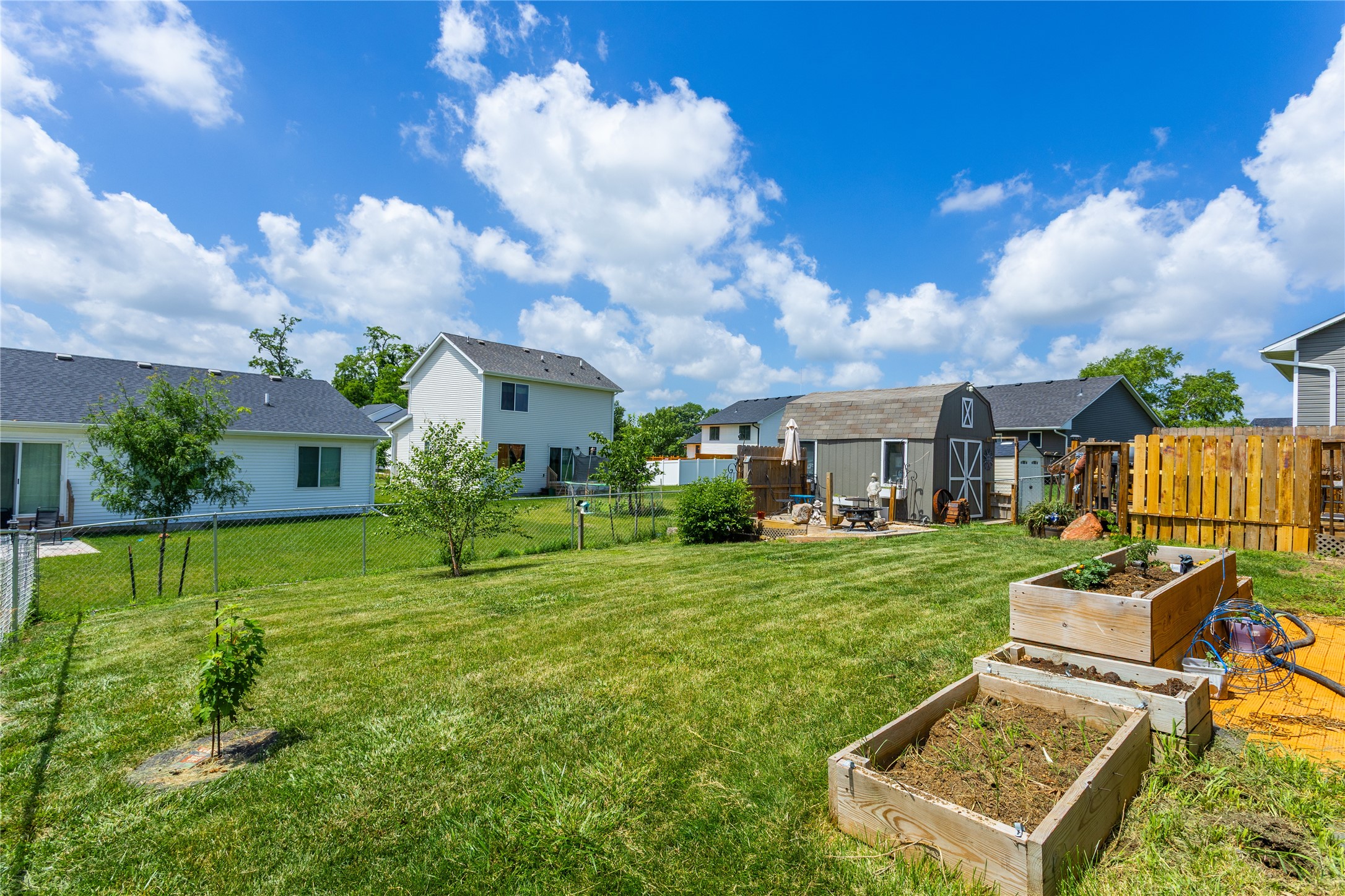 2519 Grand River Drive
