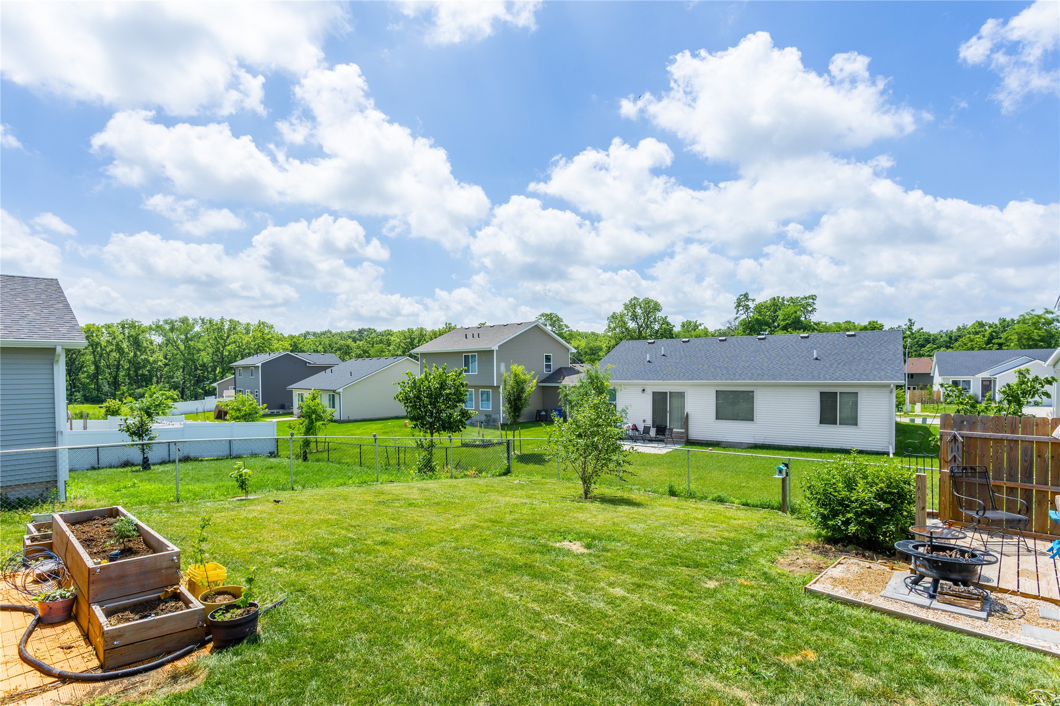 2519 Grand River Drive