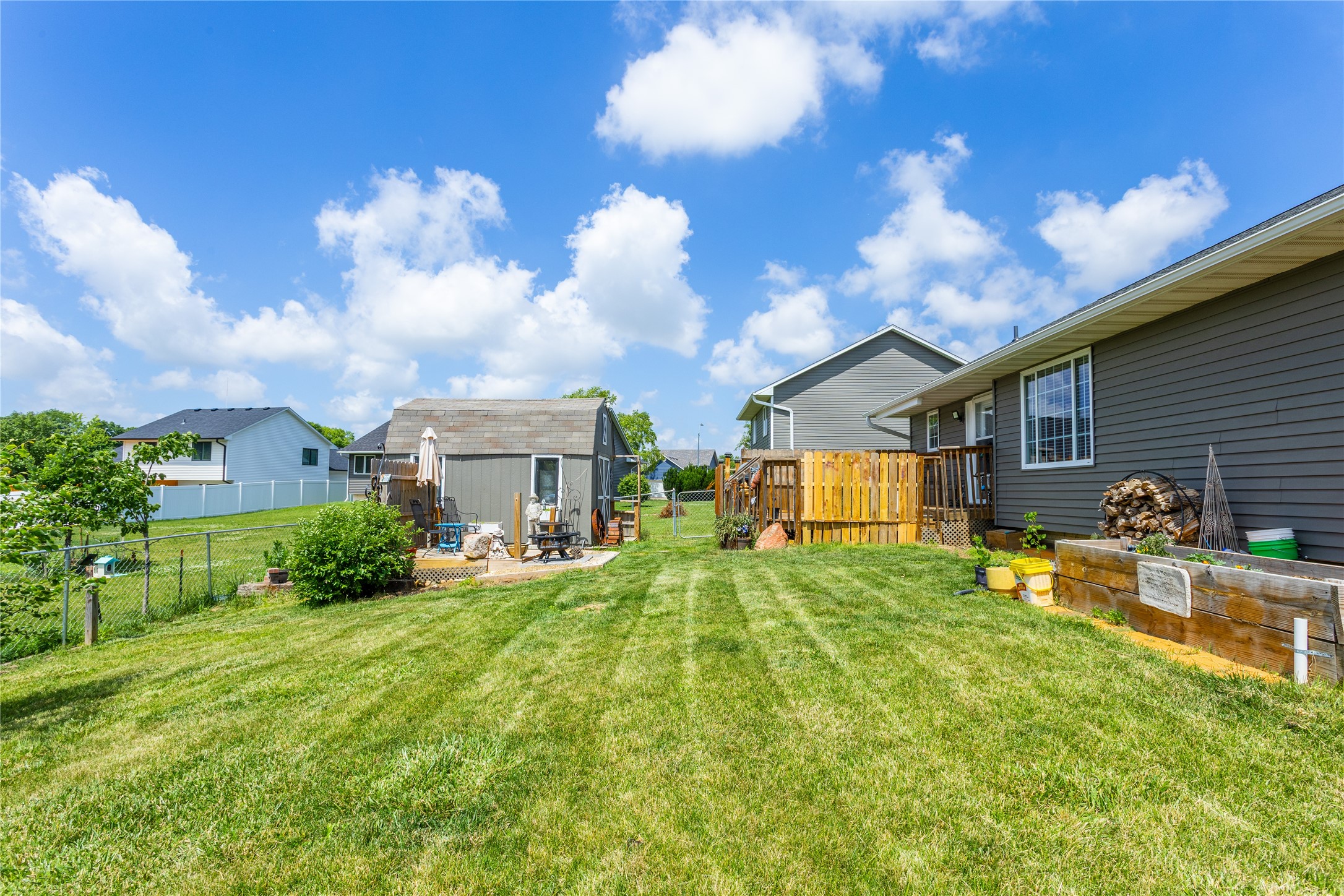 2519 Grand River Drive