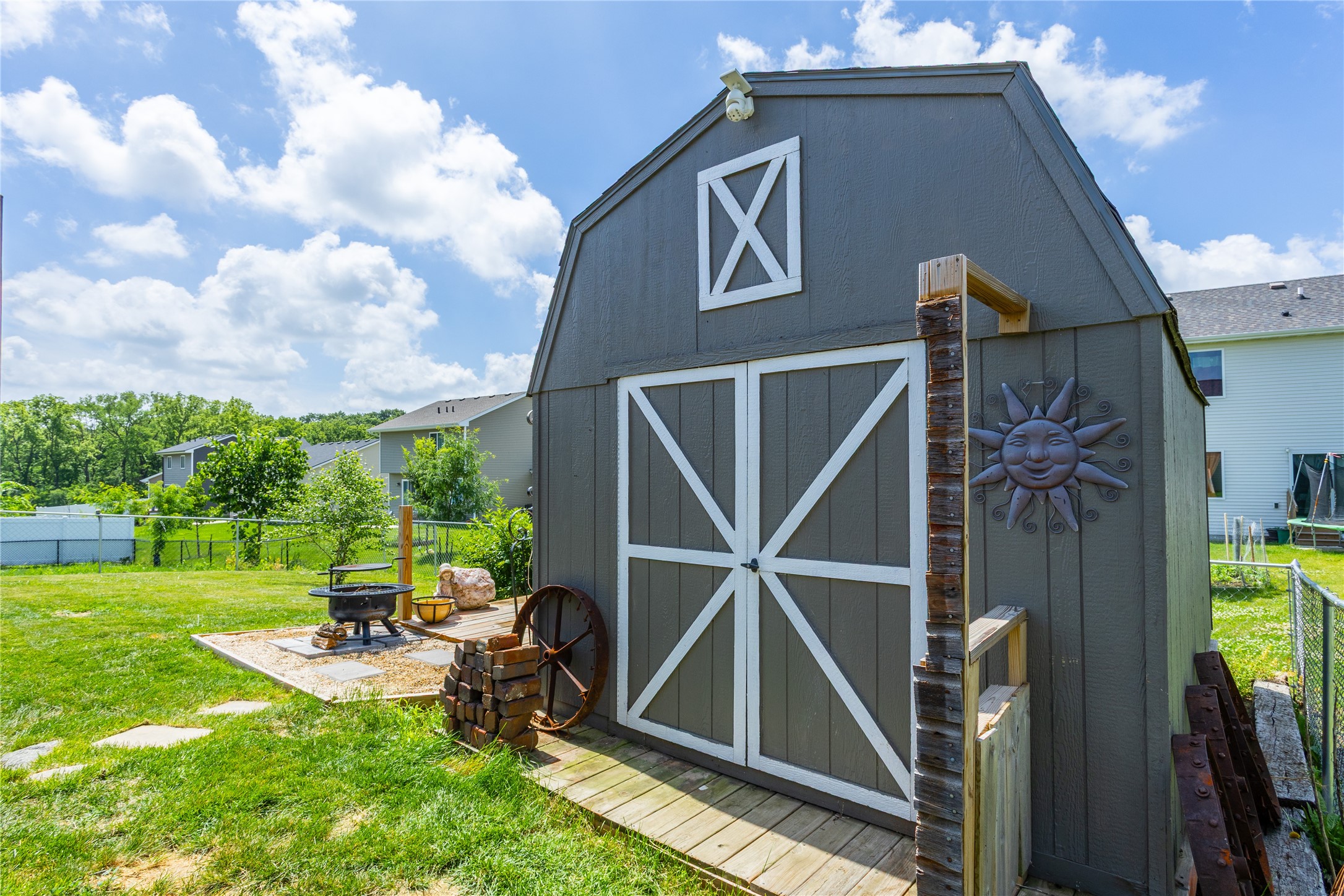 2519 Grand River Drive