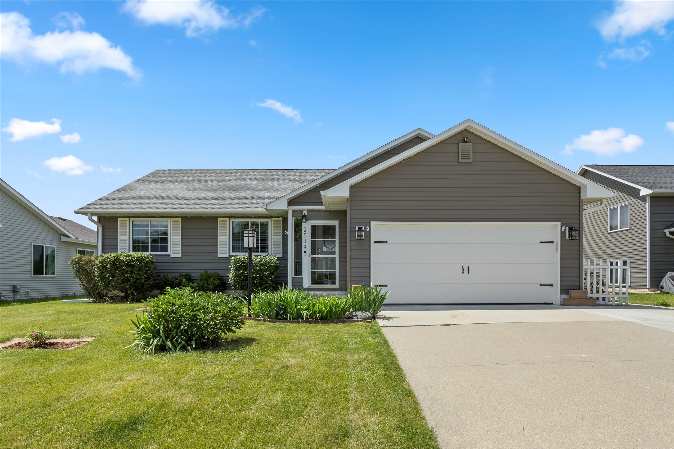 2519 Grand River Drive