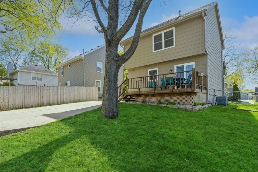 116 S 50th Court