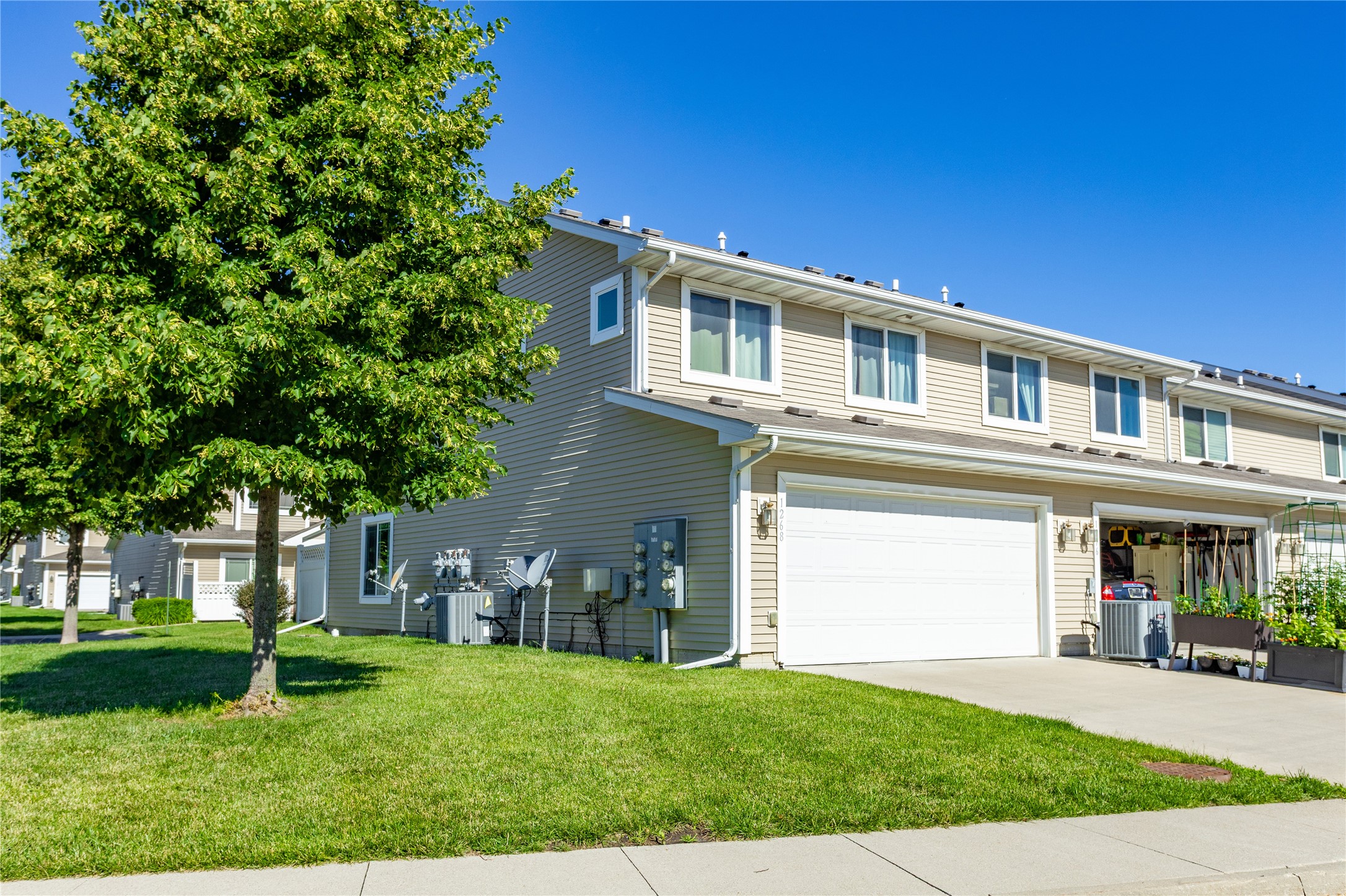 1268 NE 8th Lane