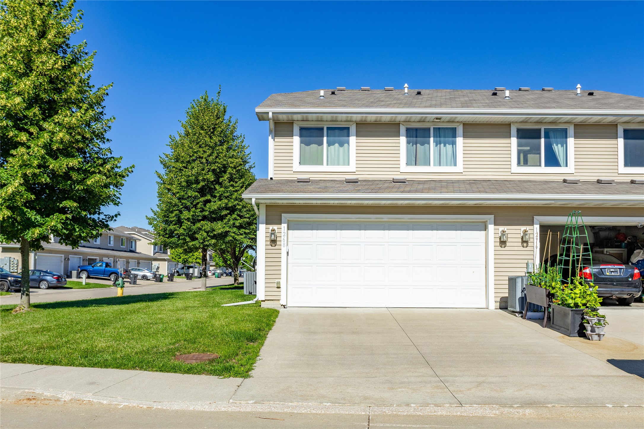 1268 NE 8th Lane