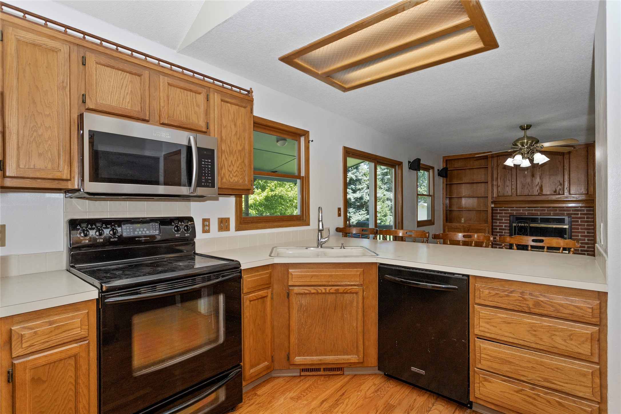 1006 SE Peterson Drive