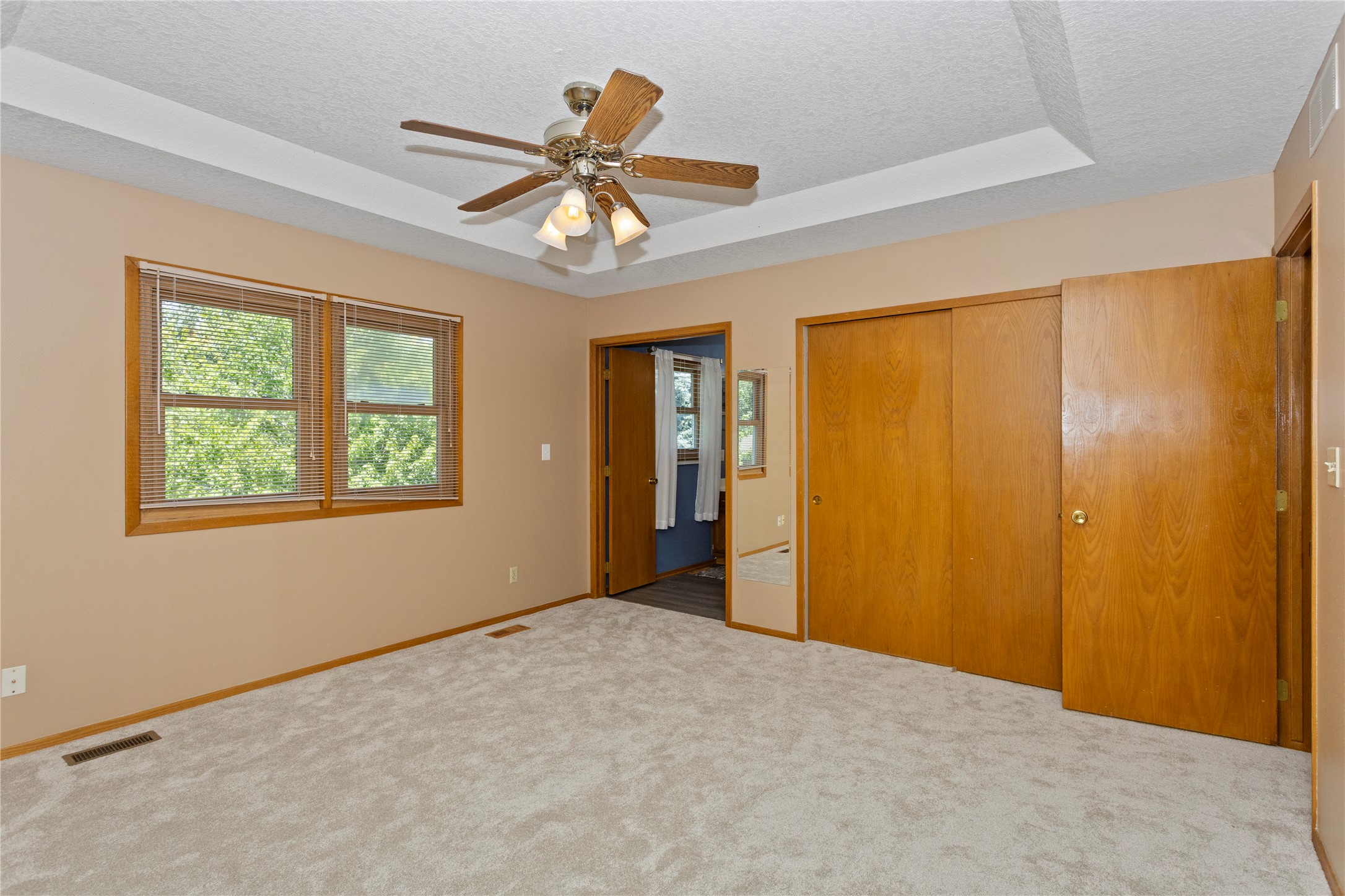 1006 SE Peterson Drive