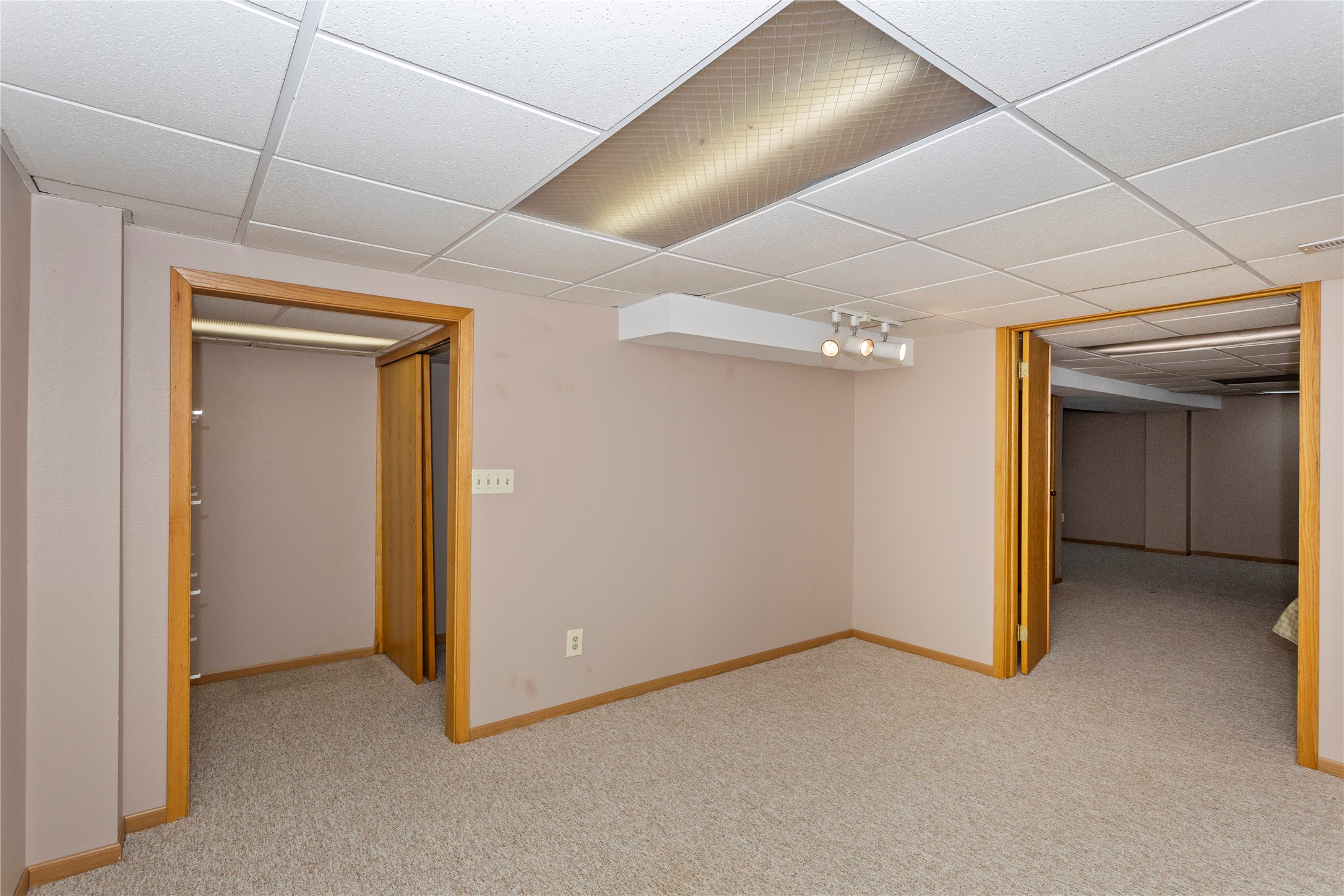 1006 SE Peterson Drive