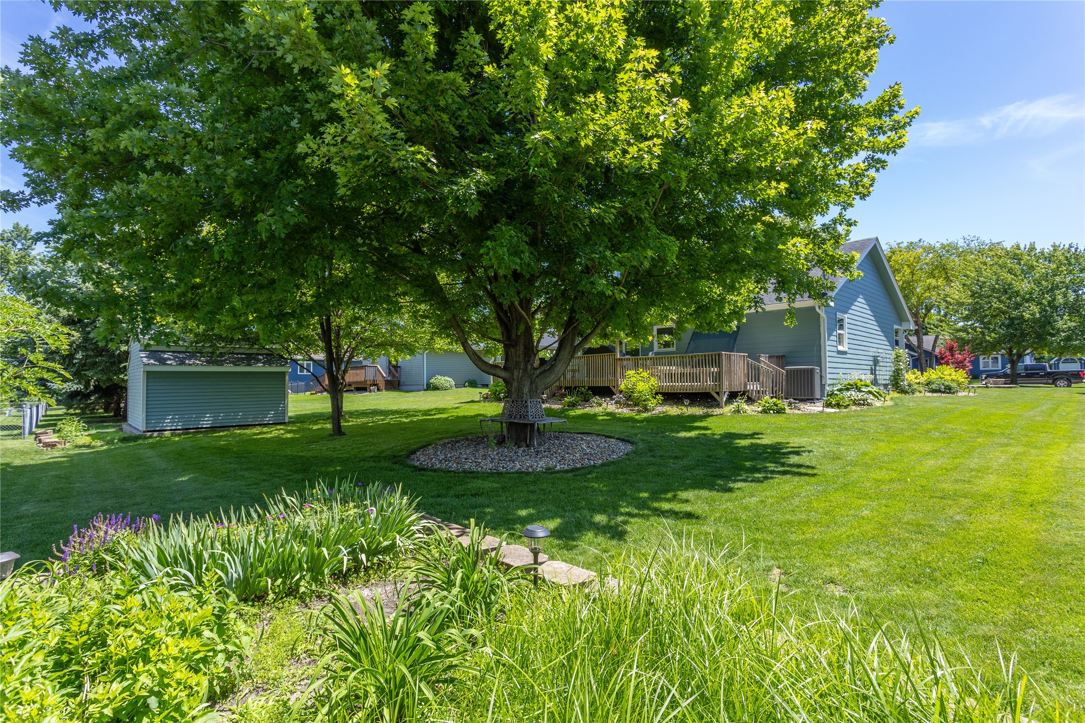 1006 SE Peterson Drive