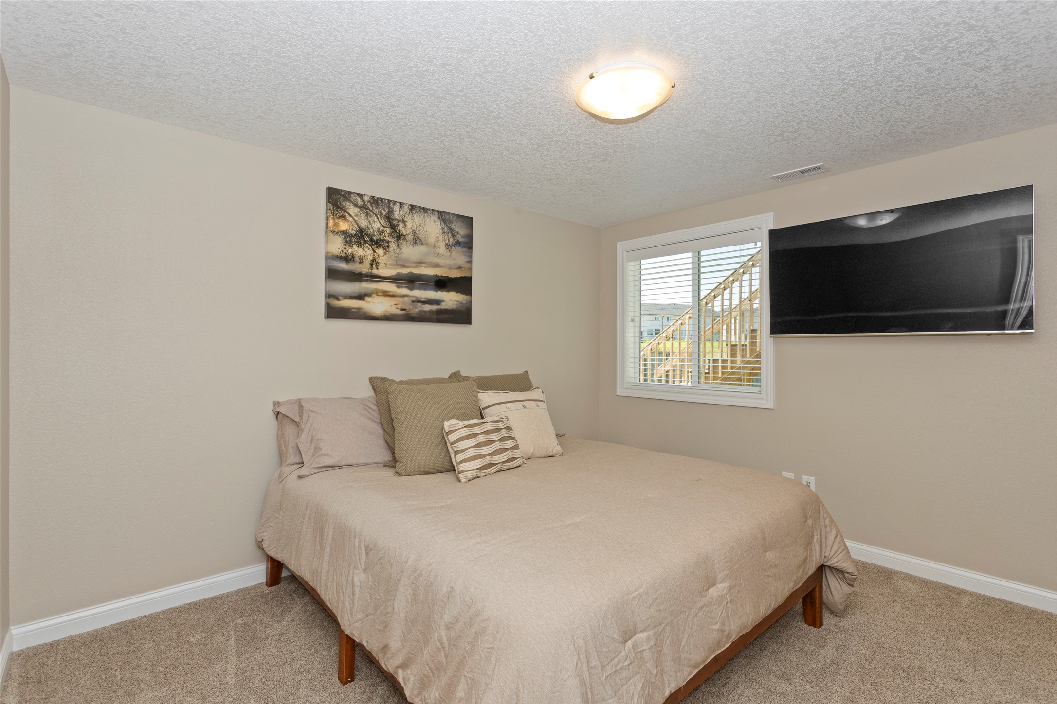 10041 Powell Avenue