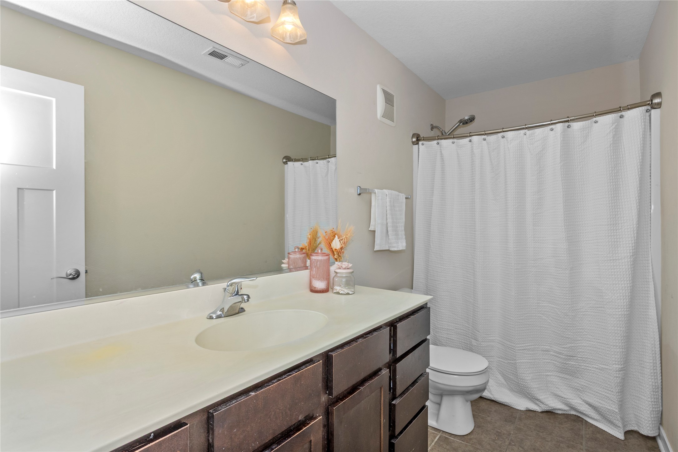7876 Beechtree Lane