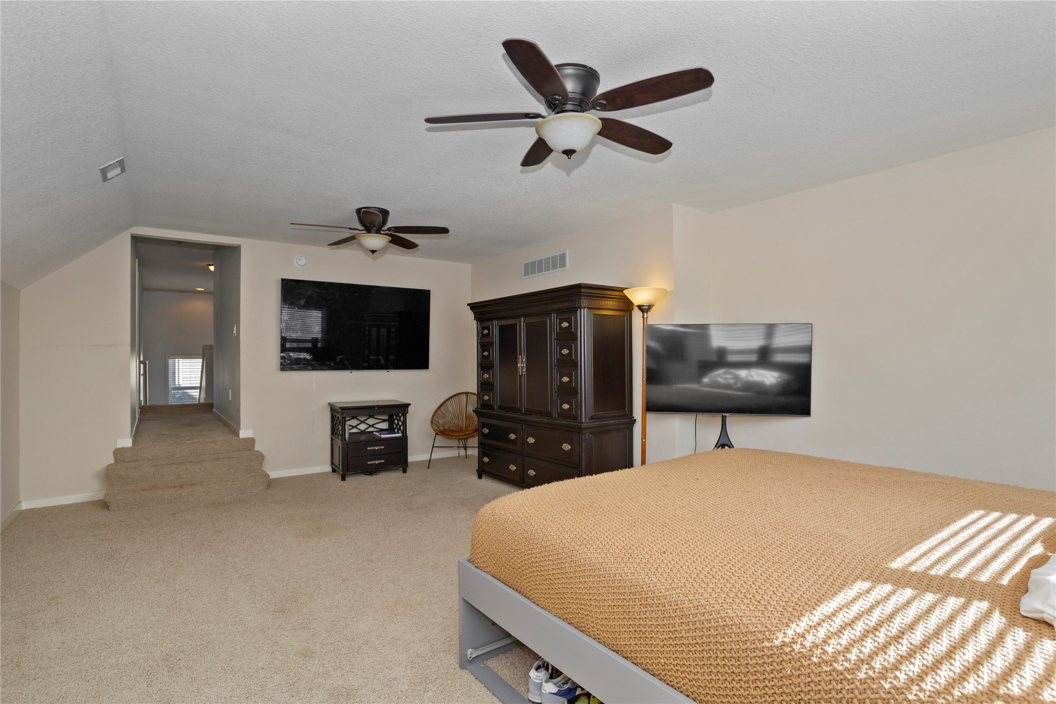 7876 Beechtree Lane