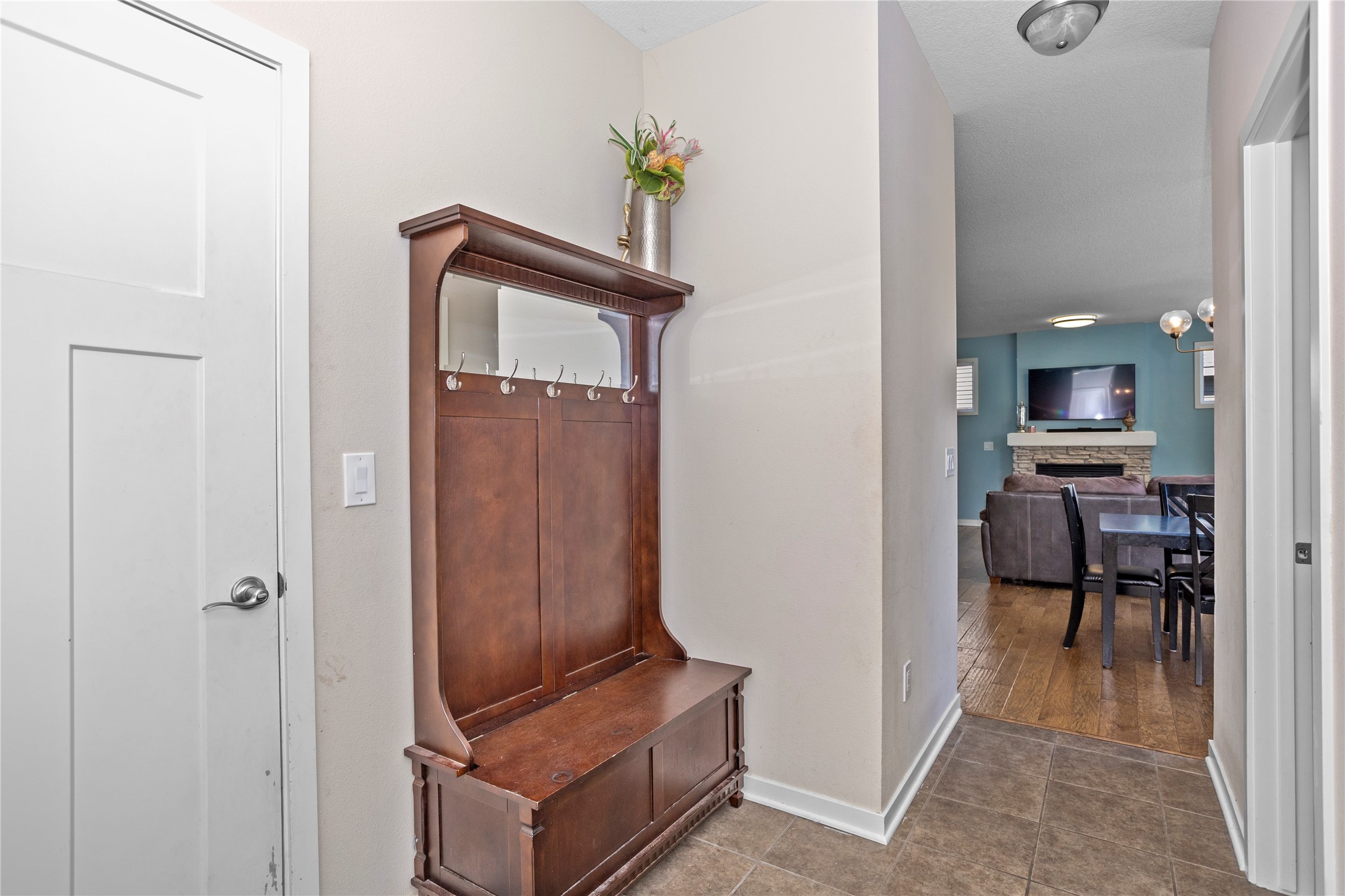 7876 Beechtree Lane