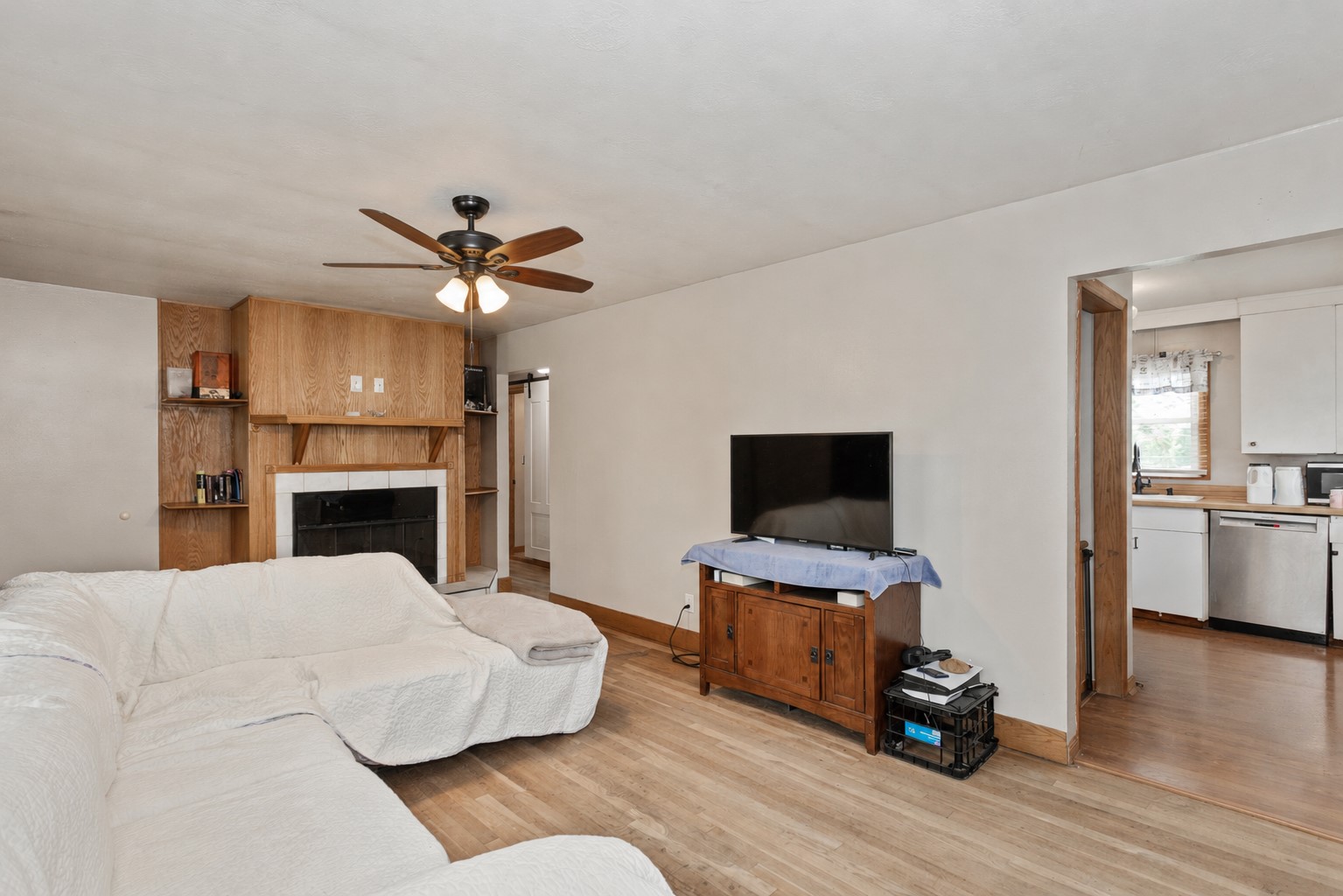7610 SW 9th Place