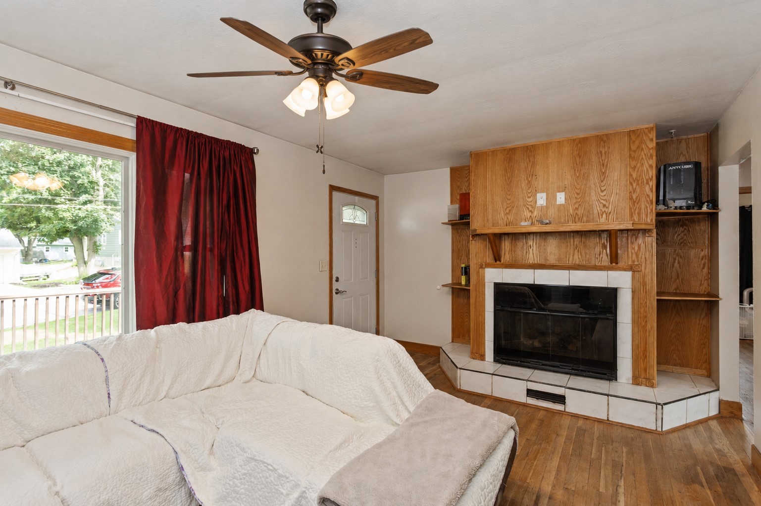 7610 SW 9th Place