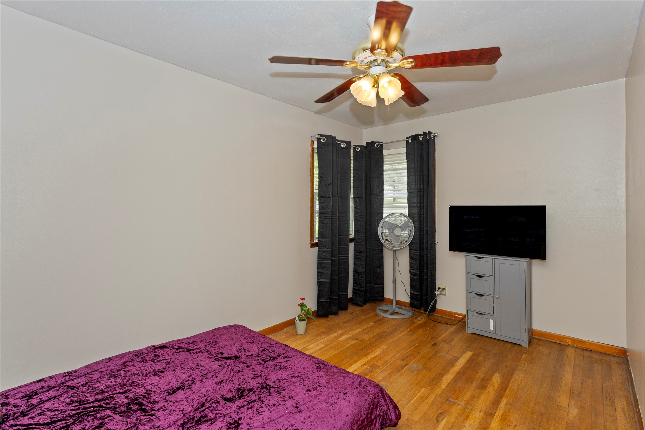 7610 SW 9th Place