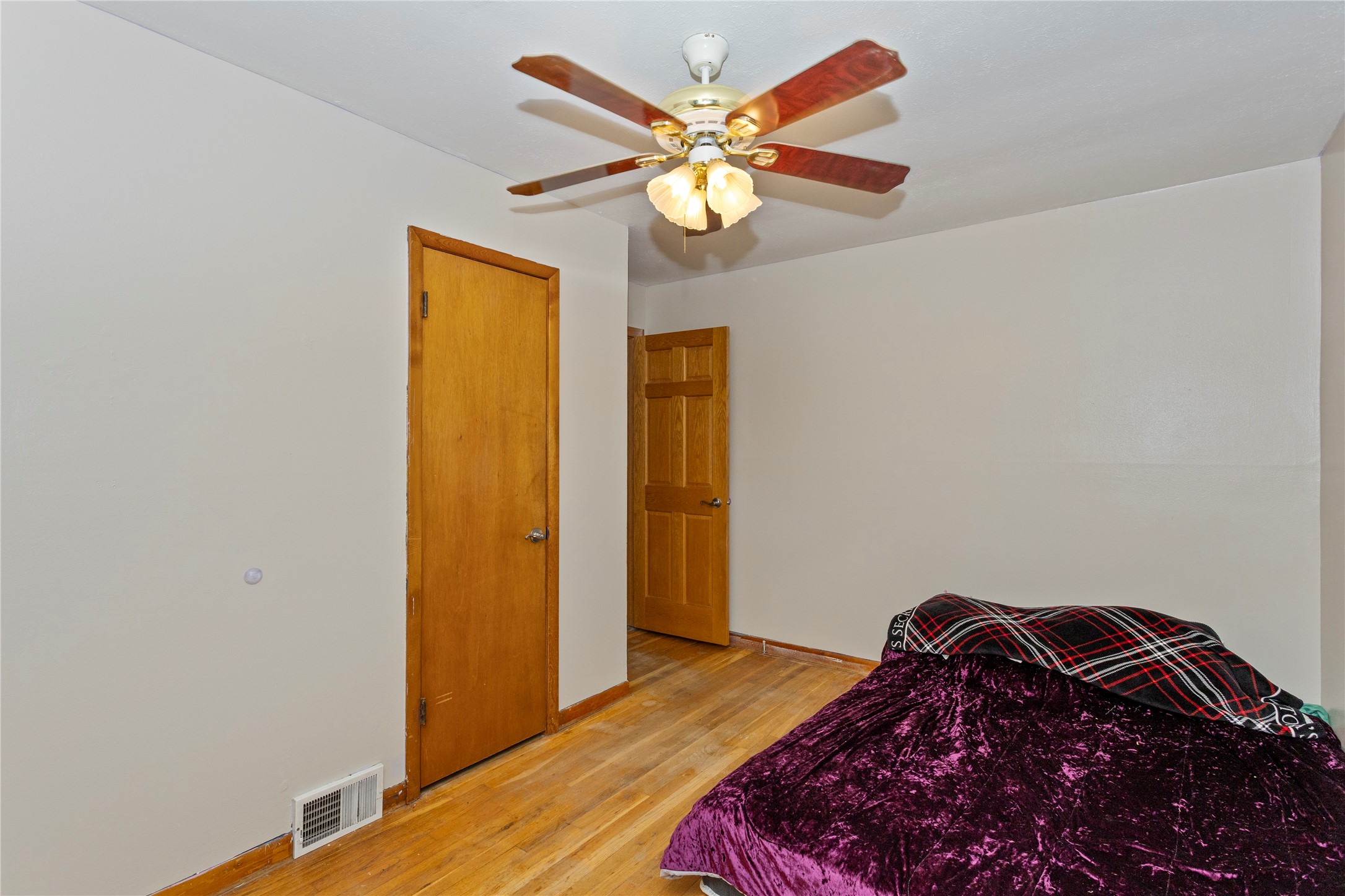 7610 SW 9th Place