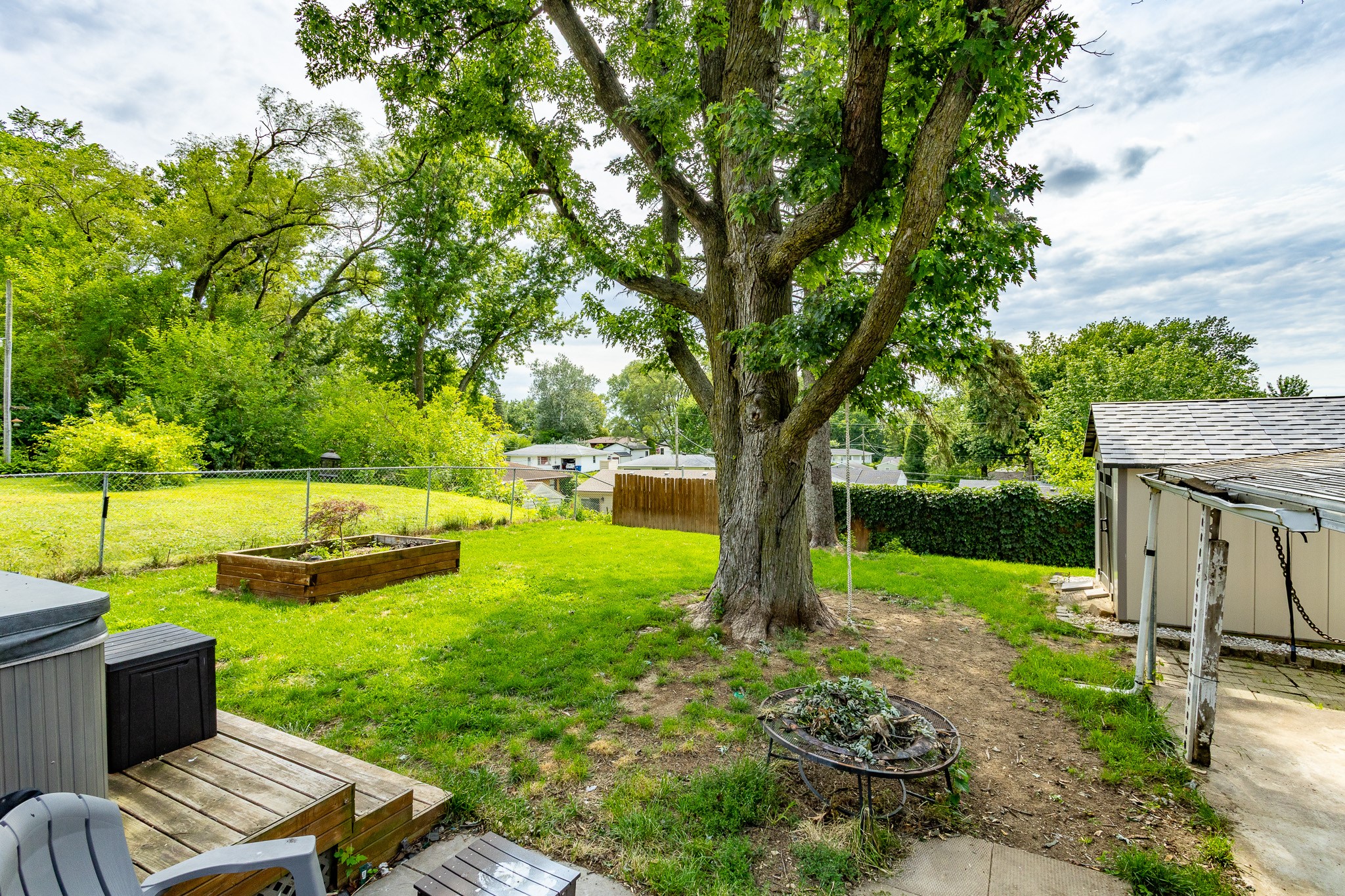 7610 SW 9th Place
