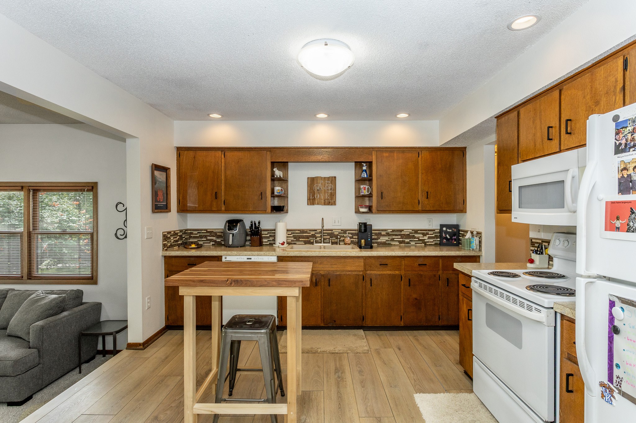 900 1st Street