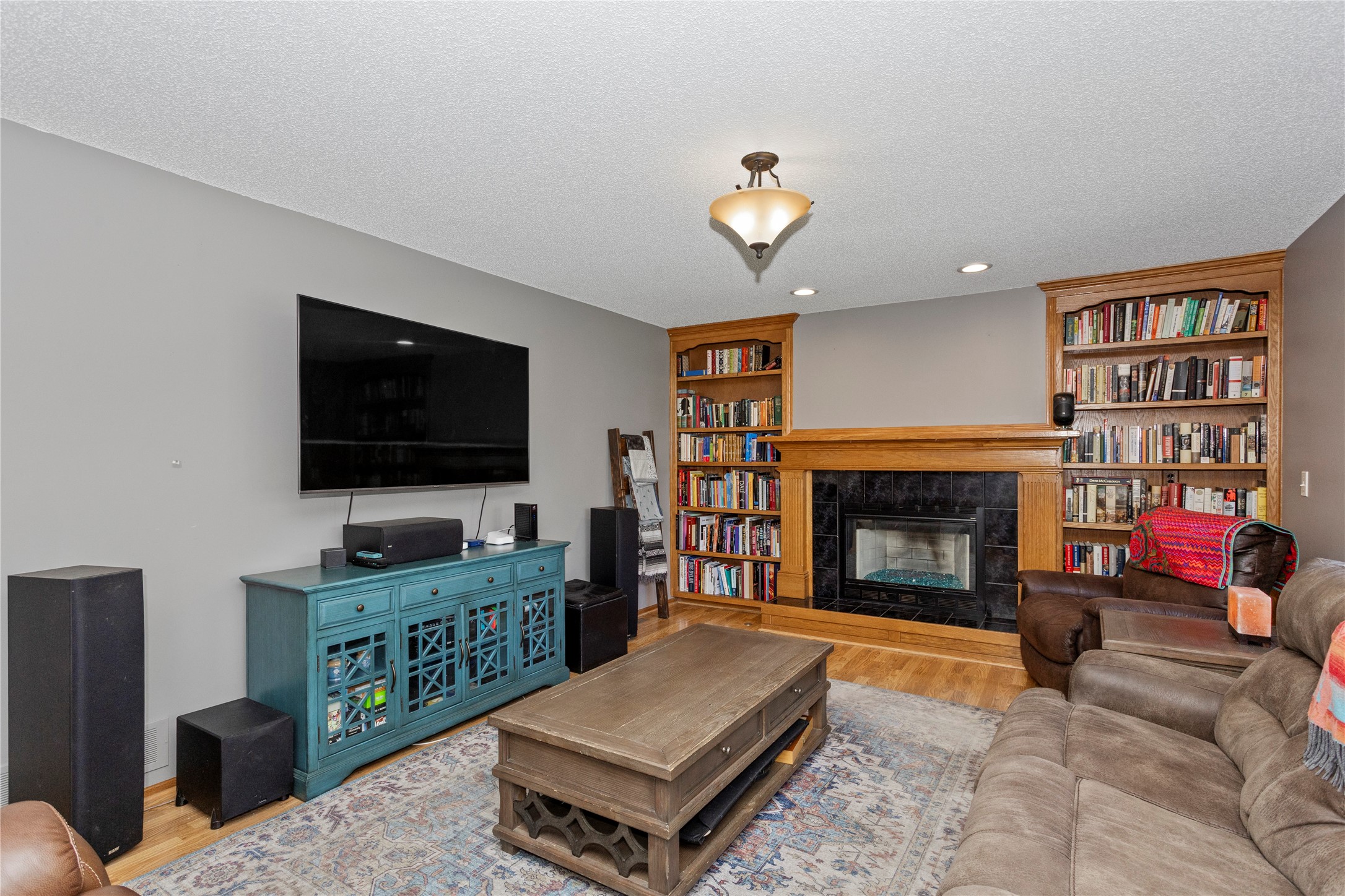 10201 Hickory Lane