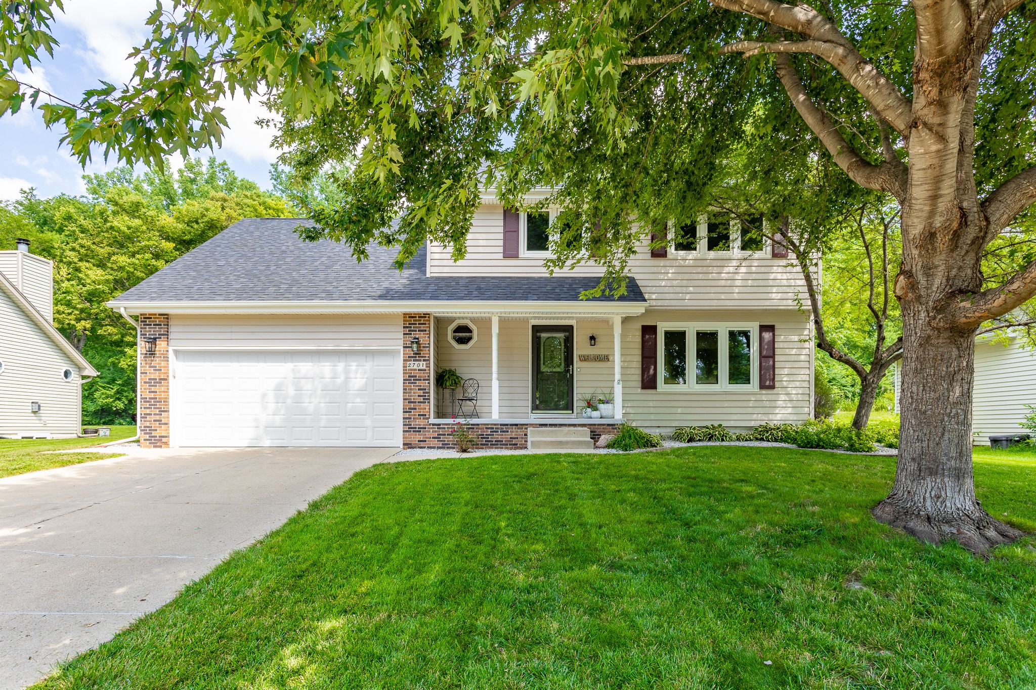 2701 Scenic Valley Drive