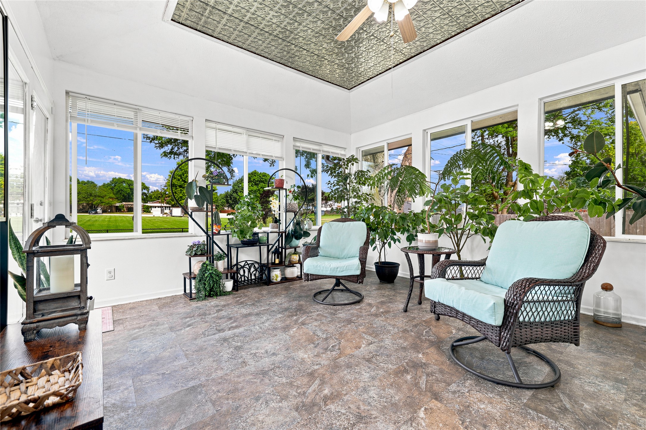318 SE Wanda Drive