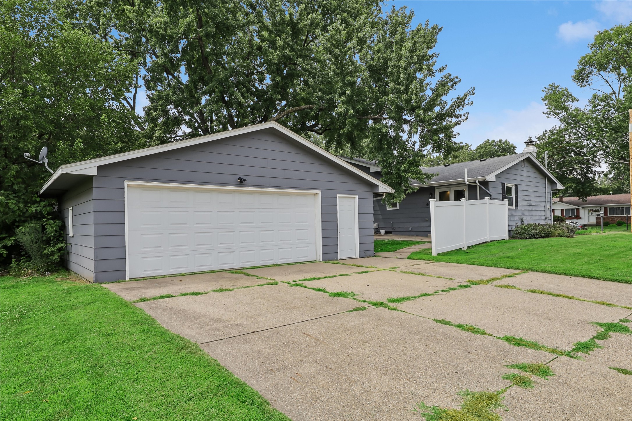 3500 Bel Aire Road
