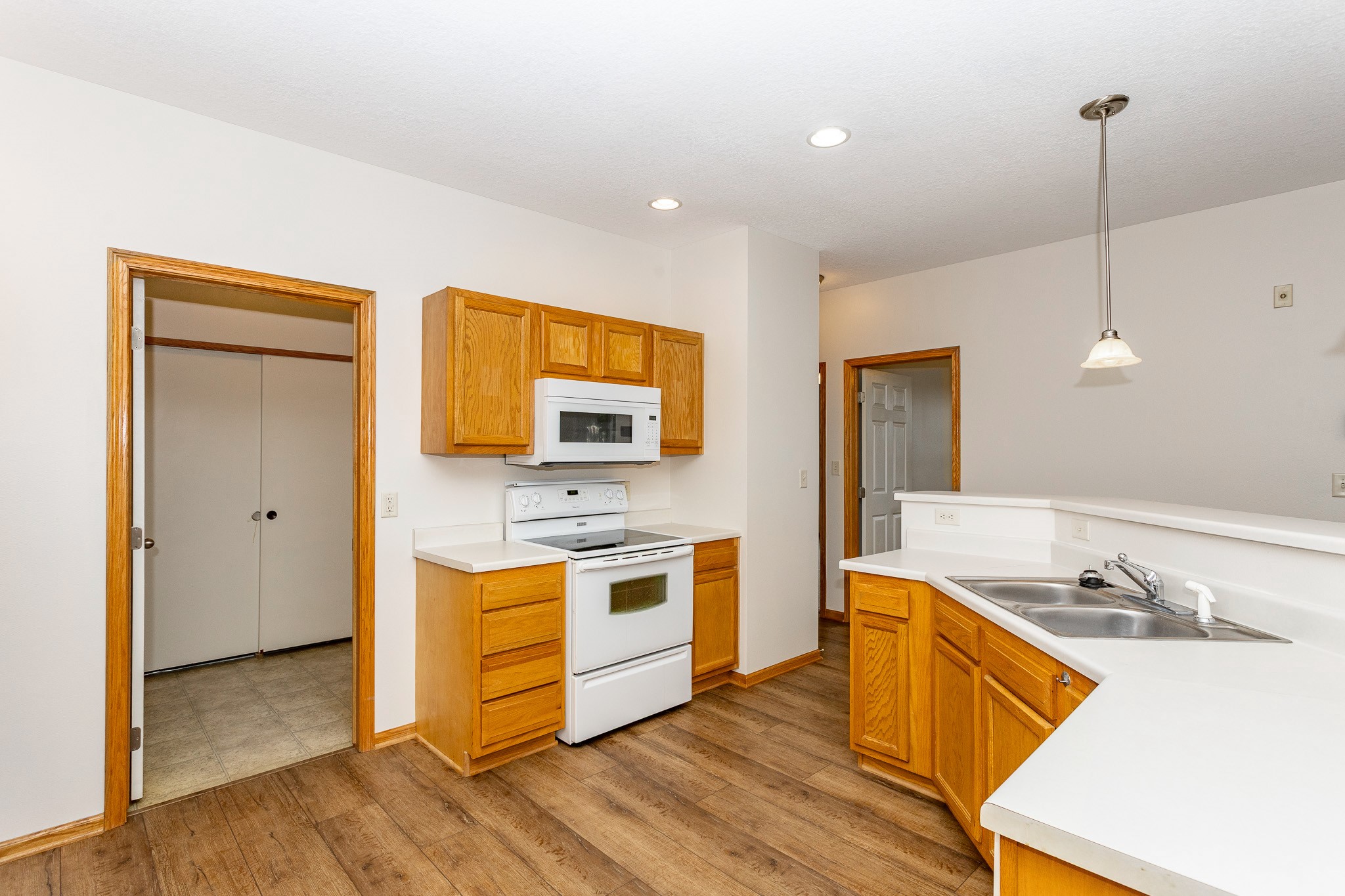 1309 SE University Avenue 207