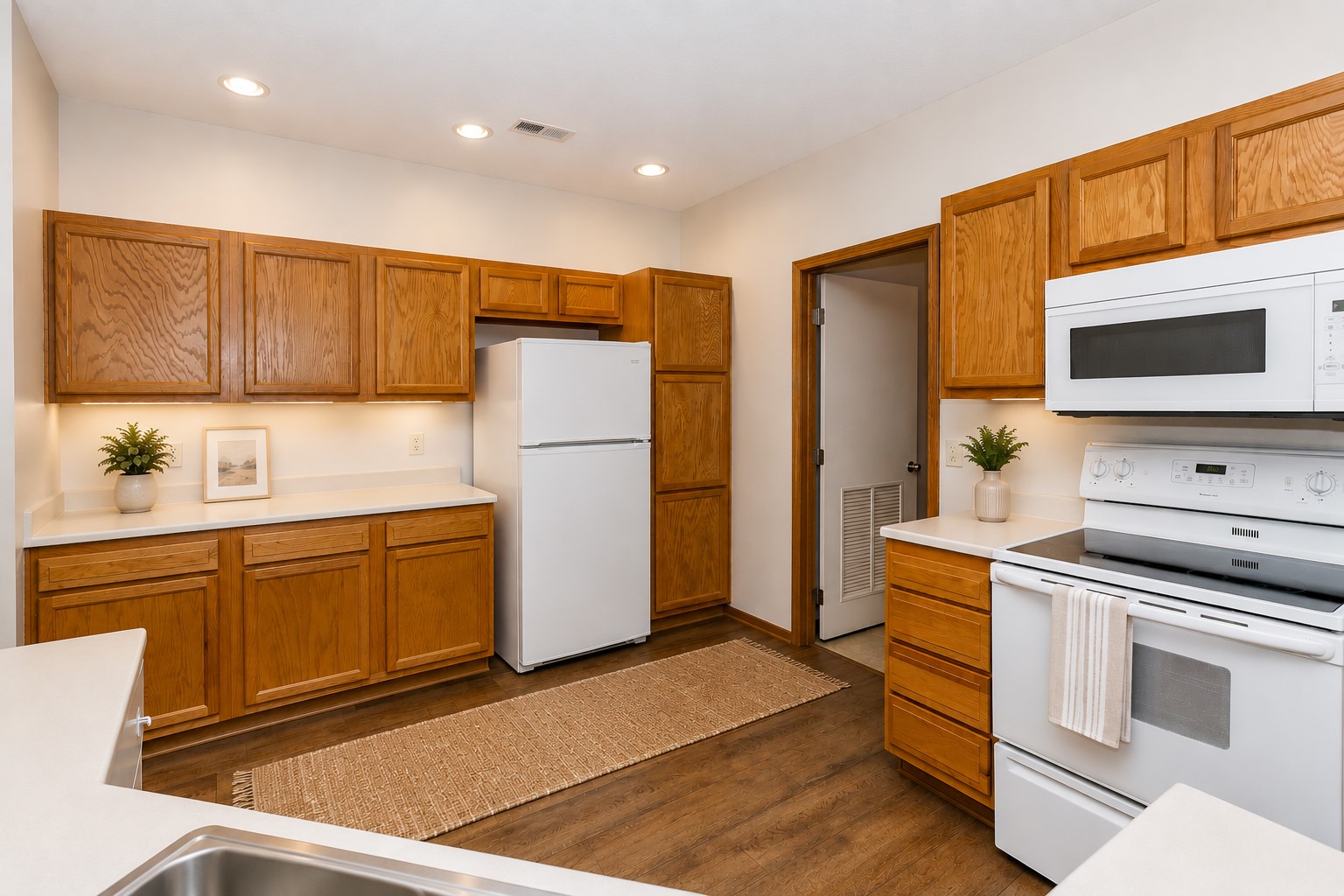 1309 SE University Avenue 207