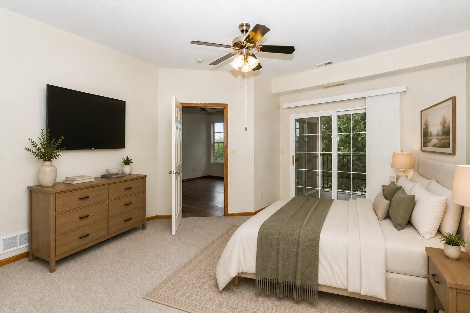 1309 SE University Avenue 207