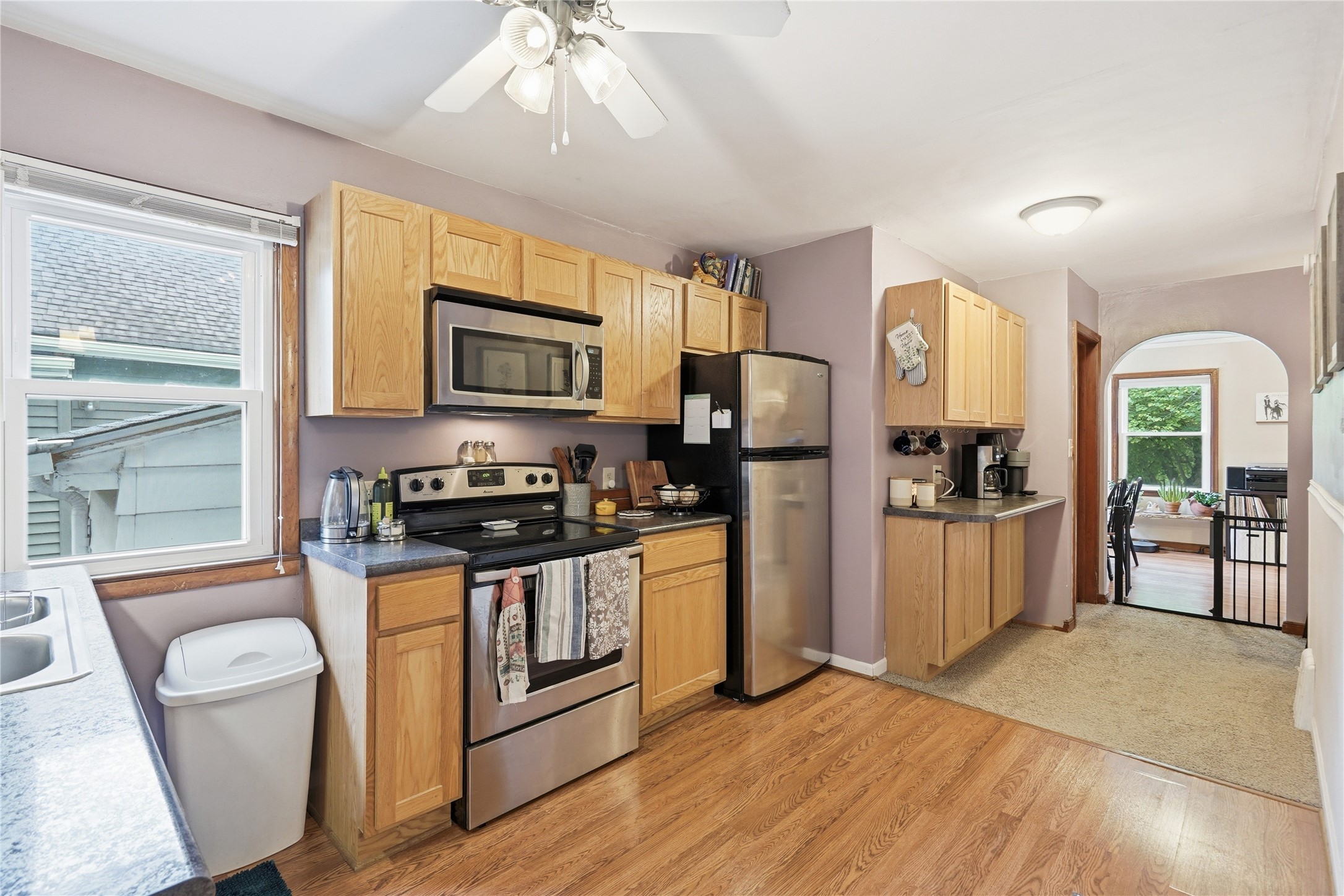 803 W Detroit Avenue